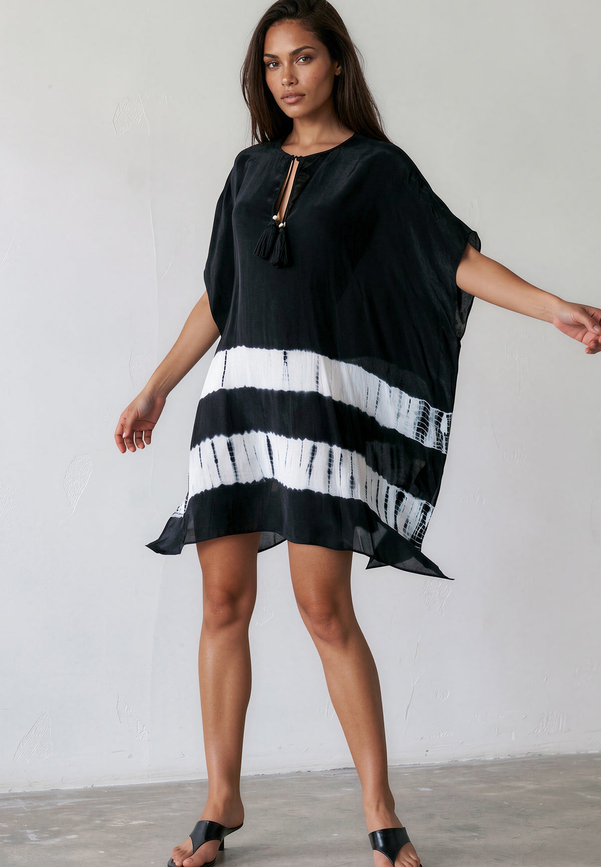 ELLA KAFTAN JET BLACK & WHITE