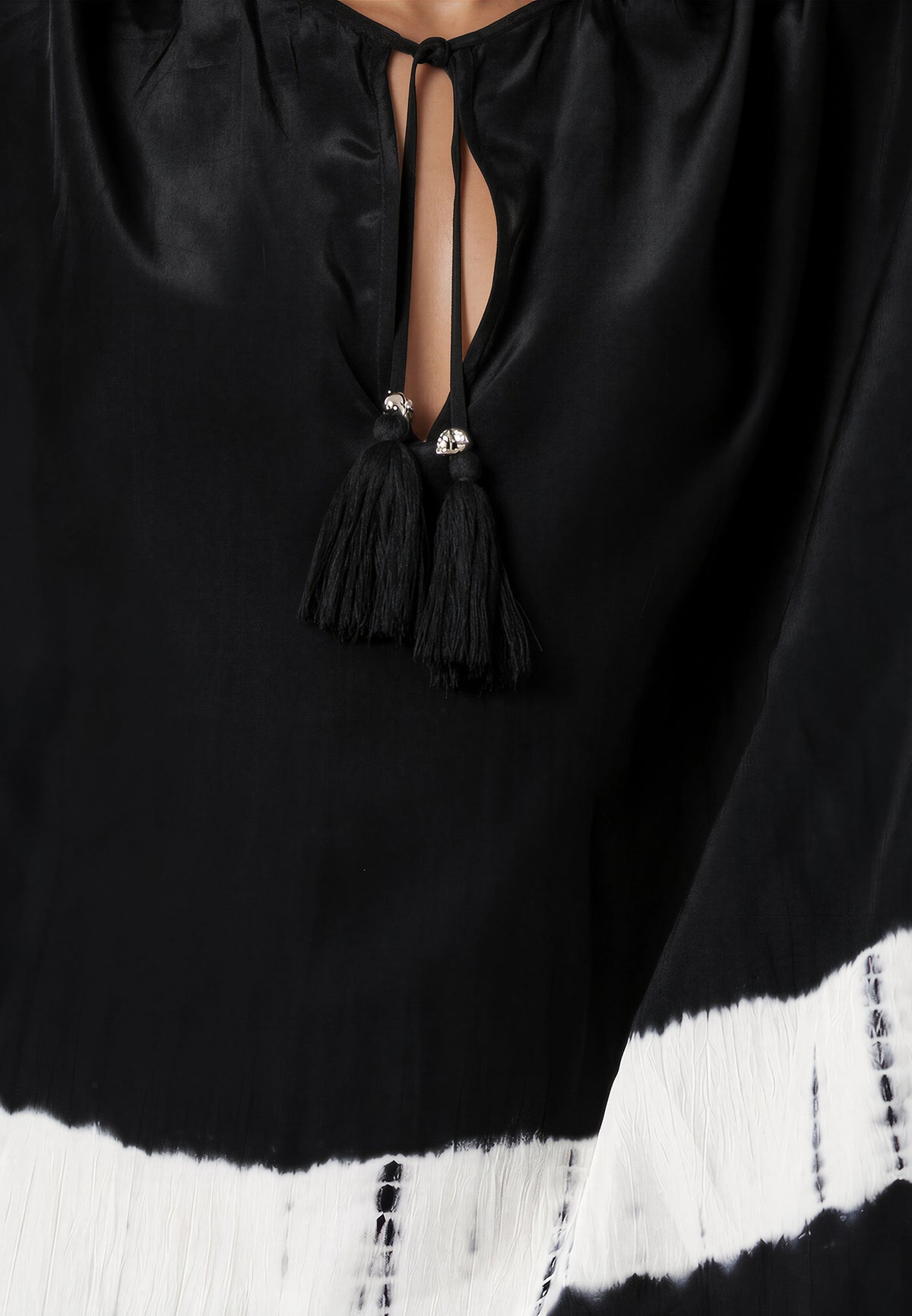 ELLA KAFTAN JET BLACK & WHITE