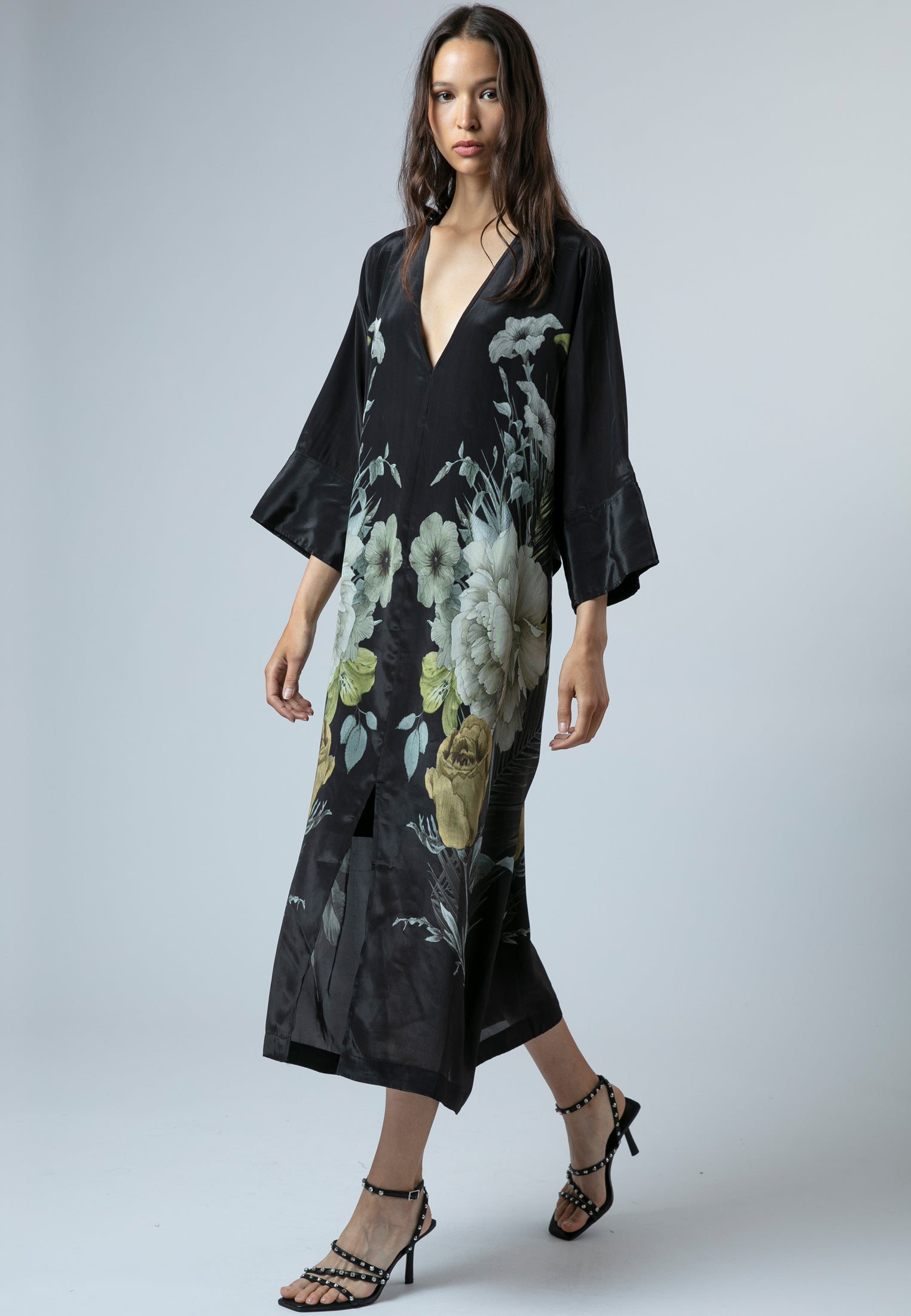 FIONA KAFTAN CAMELLIA
