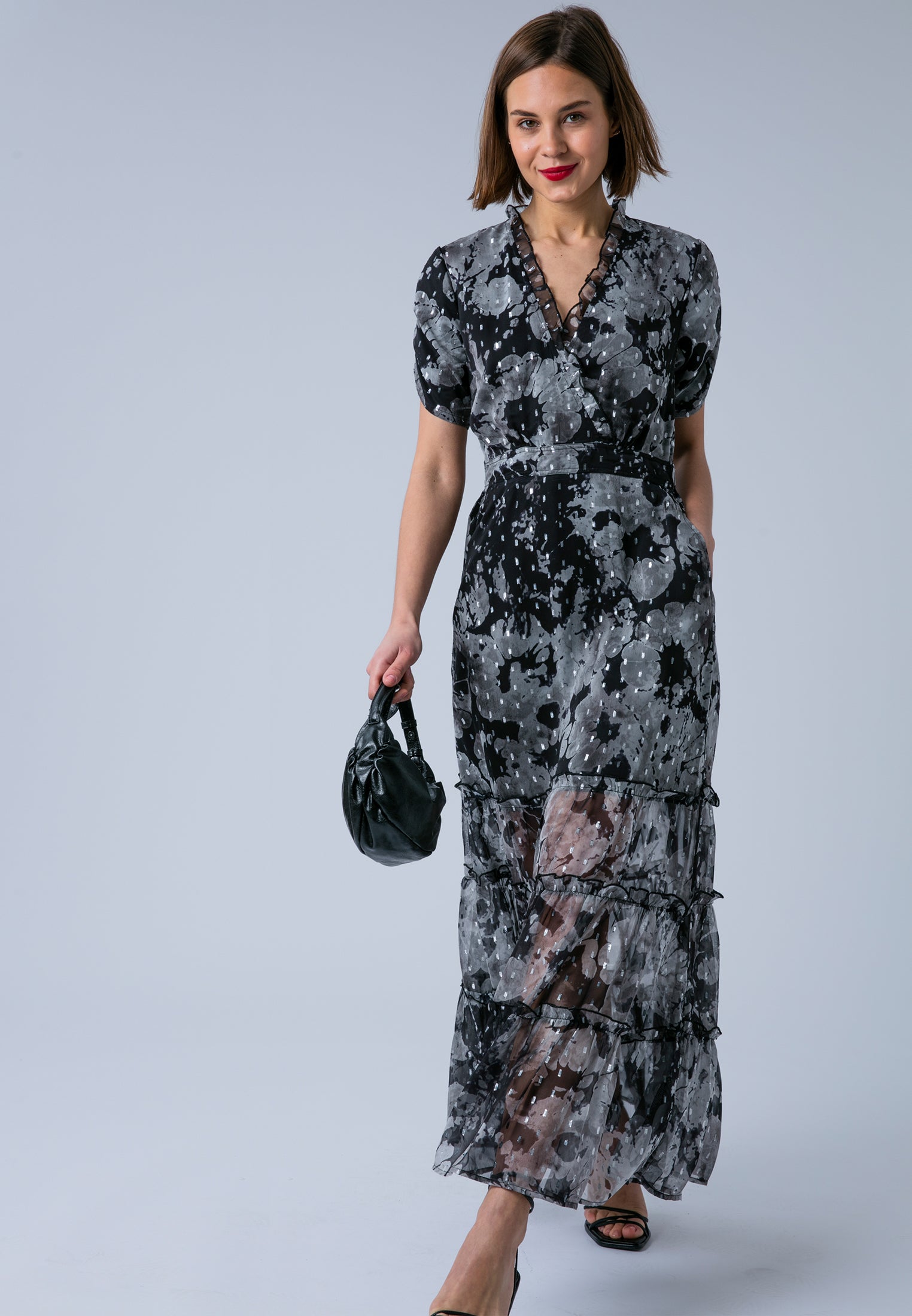 JESSIE MAXI DRESS BLACK & WHITE