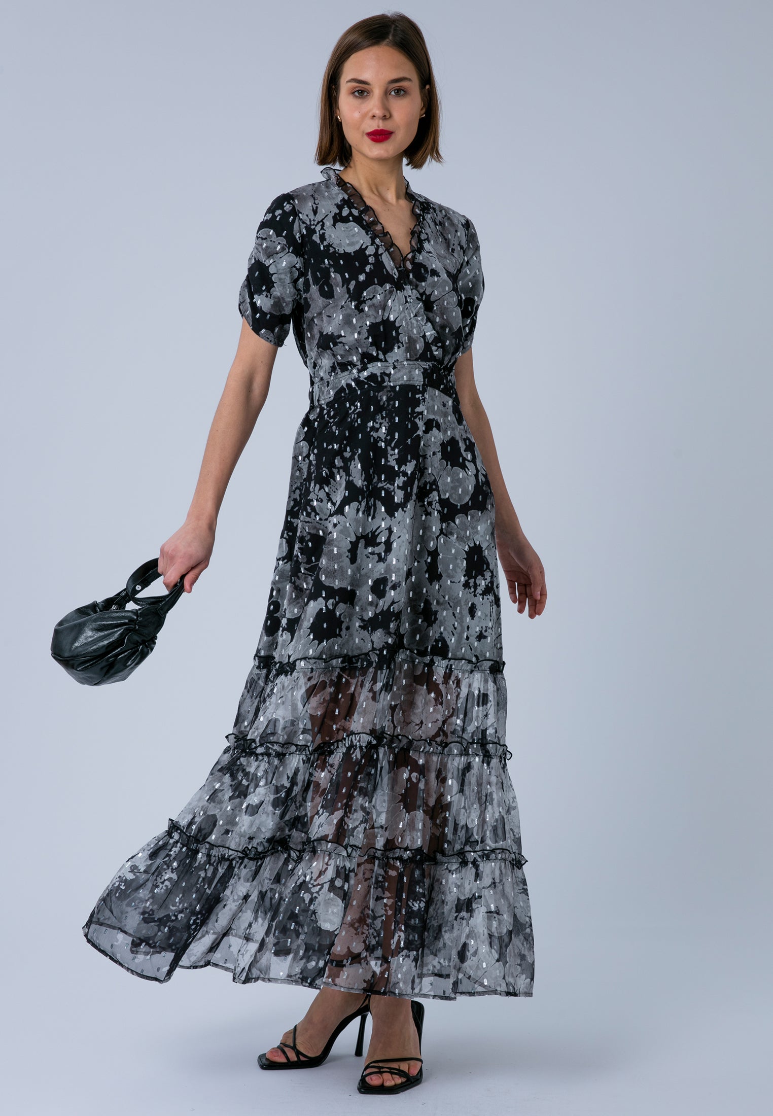 JESSIE MAXI DRESS BLACK & WHITE