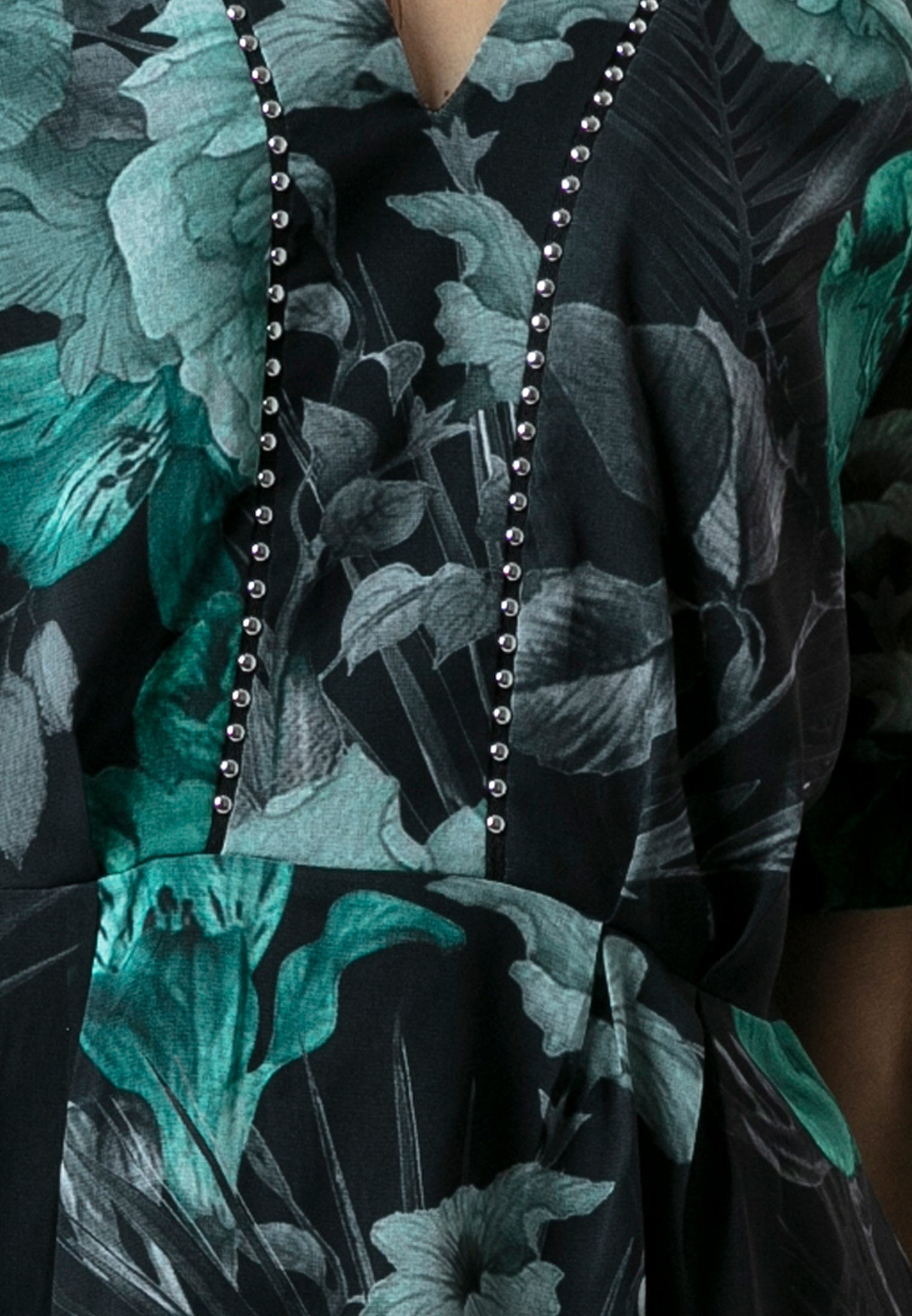 VIOLET TOP CAMELLIA GREEN