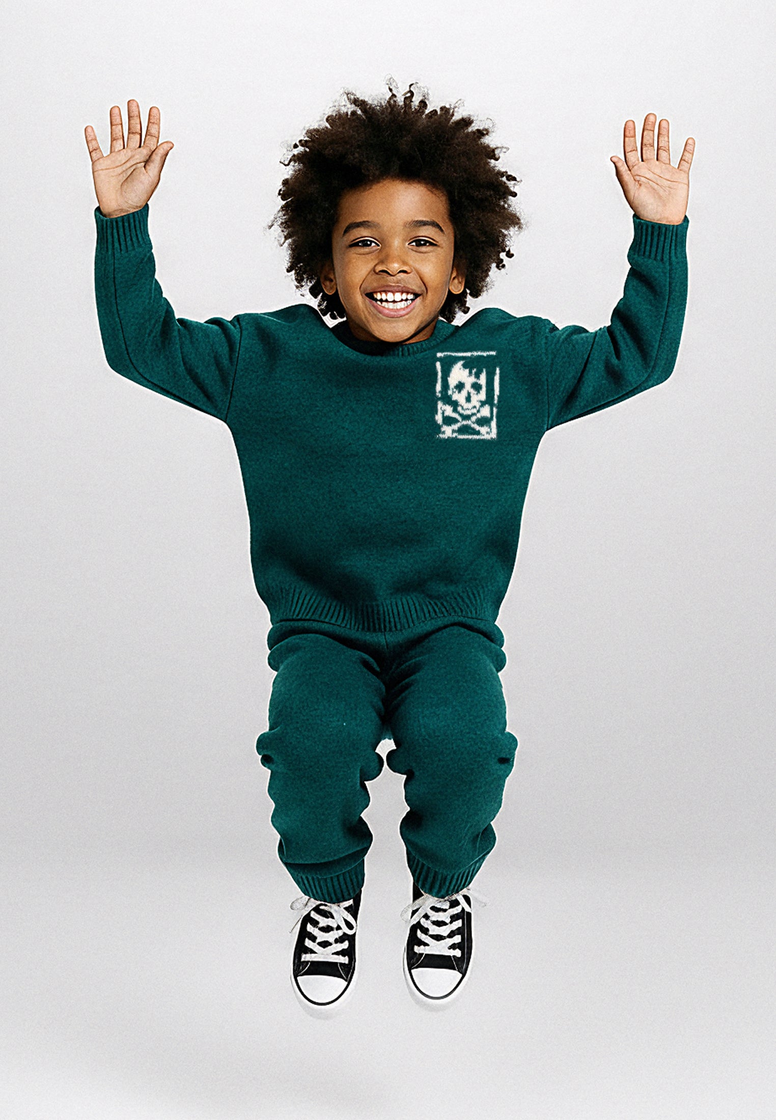 BOYS SKULLY LOGO JUMPER FOREST GREEN