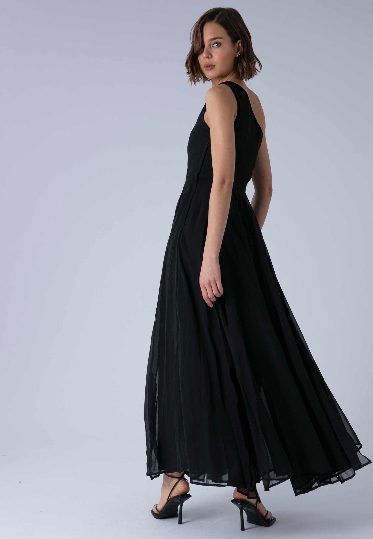 SELECT ONE SHOULDER DRESS BLACK