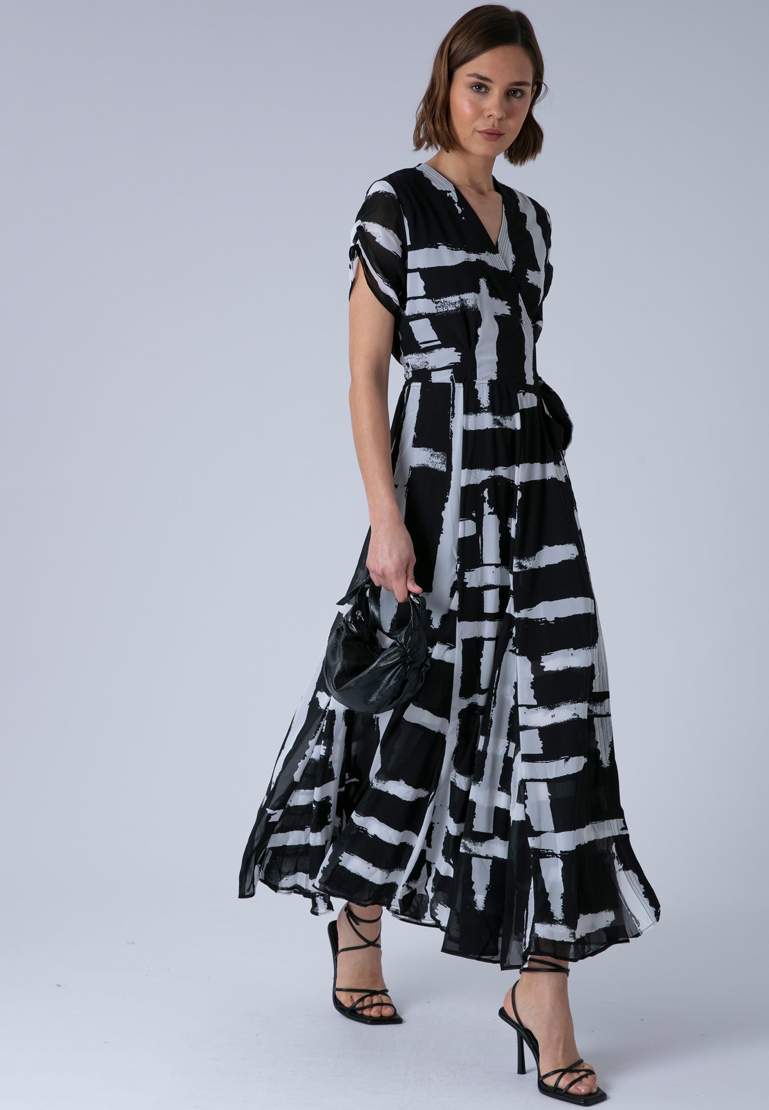 SOLSTICE MAXI DRESS SELVAGE BLACK