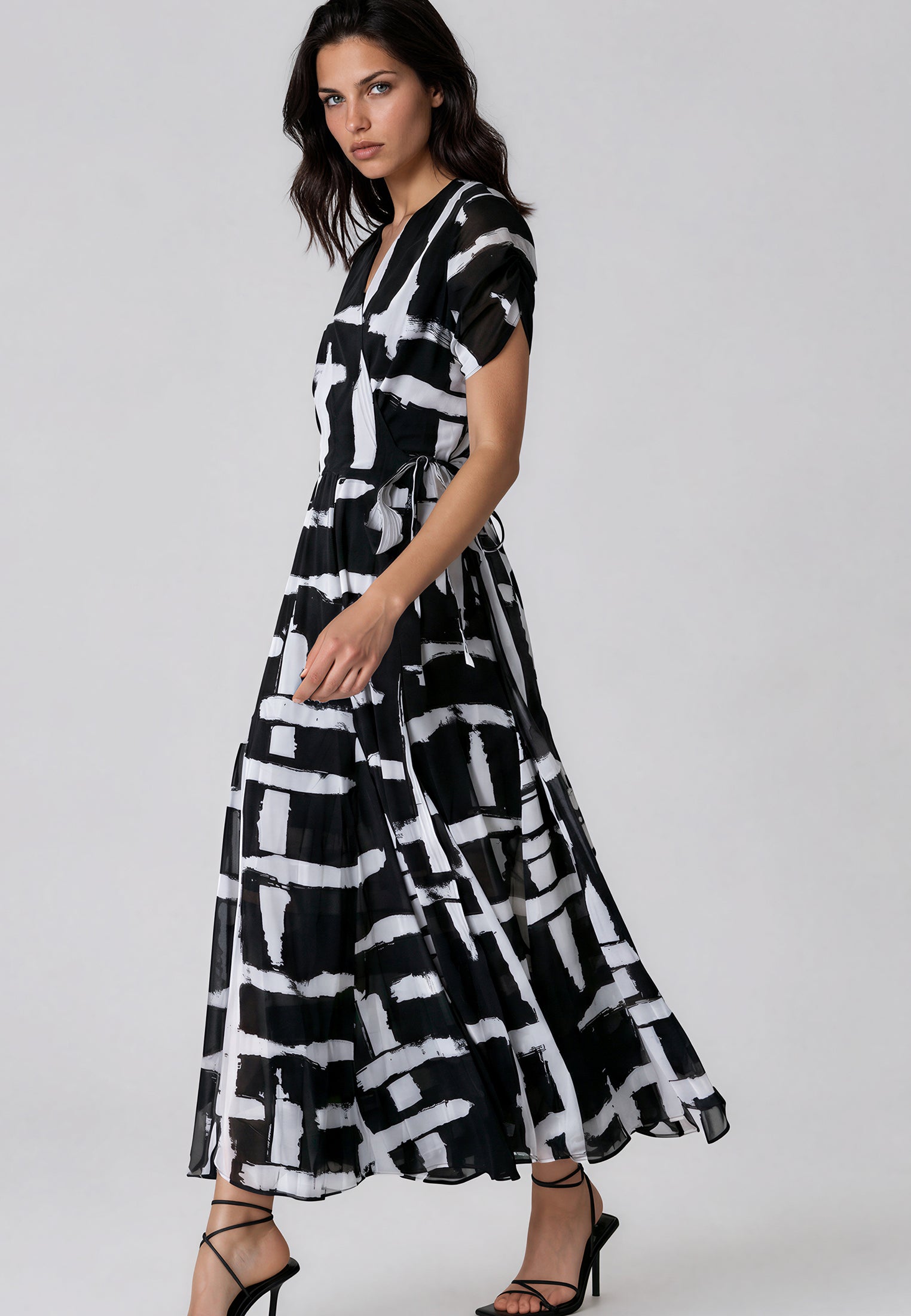 SOLSTICE MAXI DRESS SELVAGE BLACK
