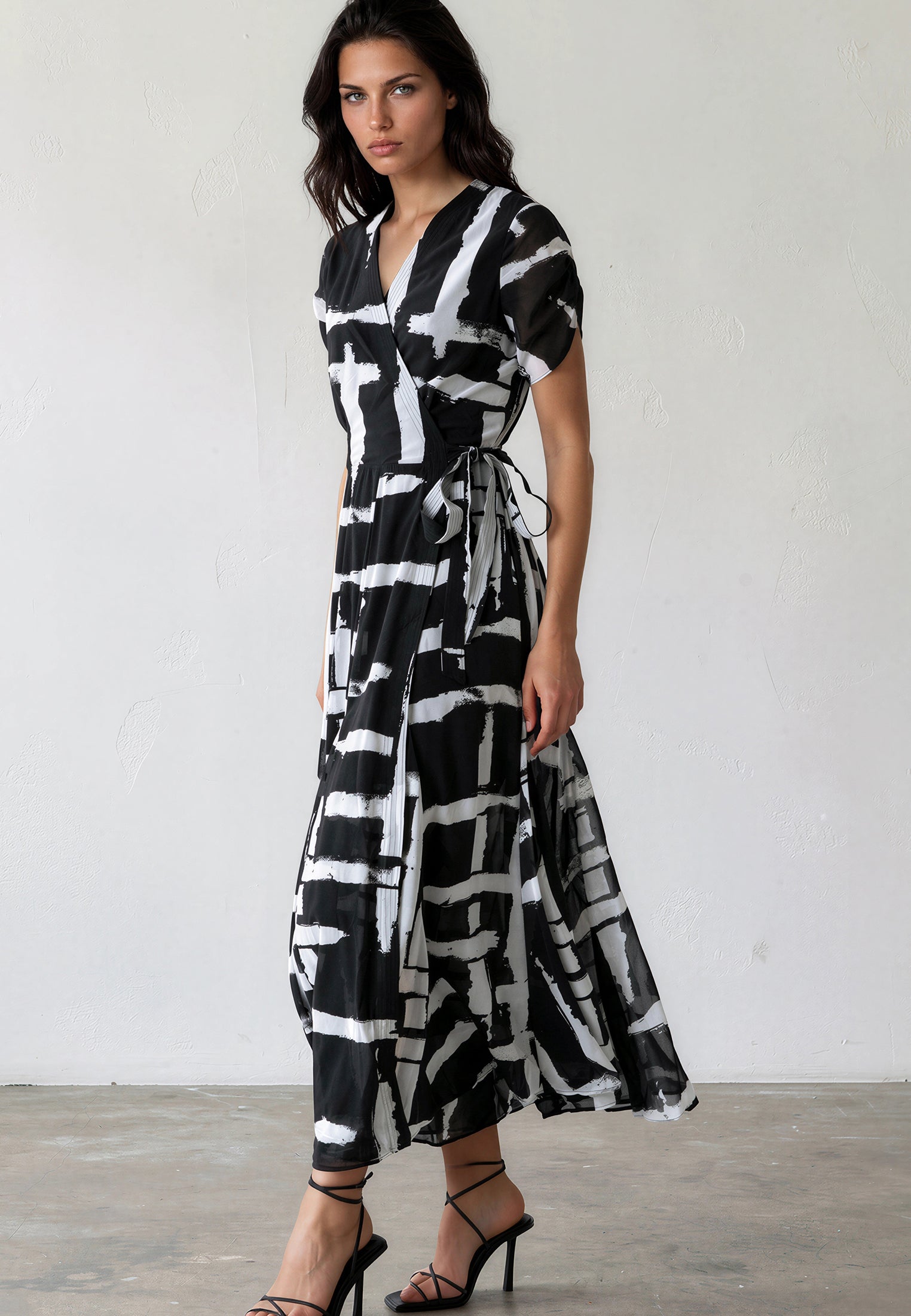 SOLSTICE MAXI DRESS SELVAGE BLACK