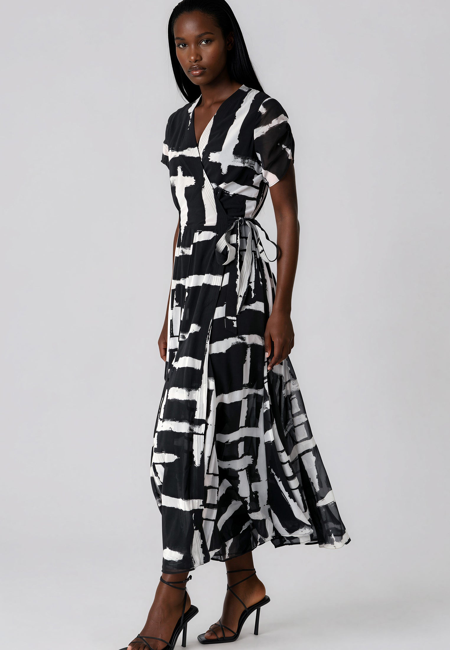SOLSTICE MAXI DRESS SELVAGE BLACK
