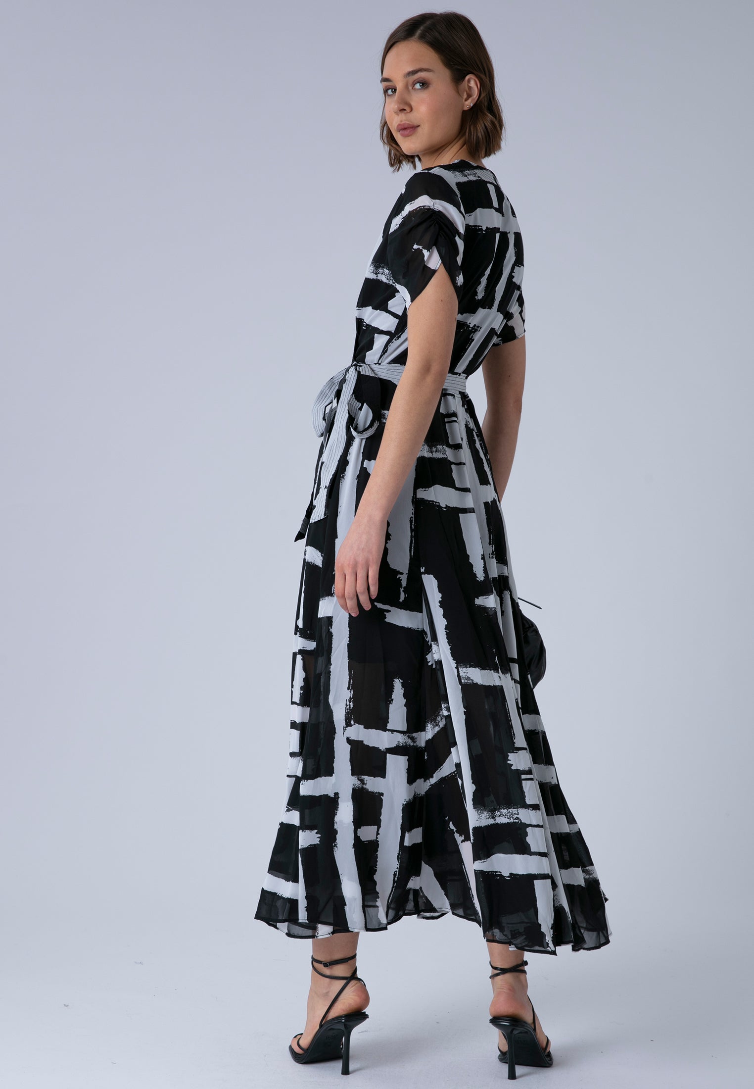 SOLSTICE MAXI DRESS SELVAGE BLACK