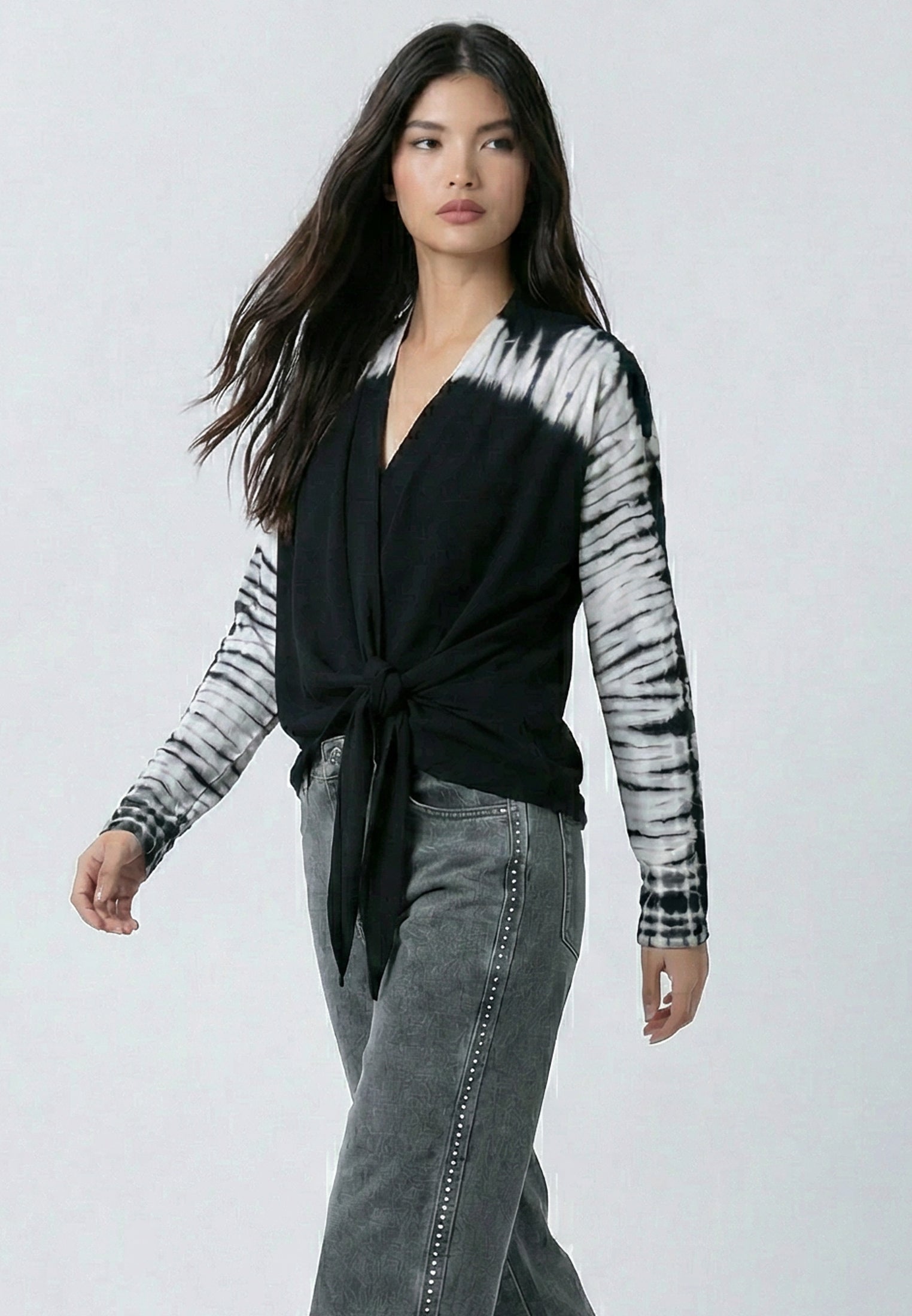 HIDDEN TOP BLACK & WHITE