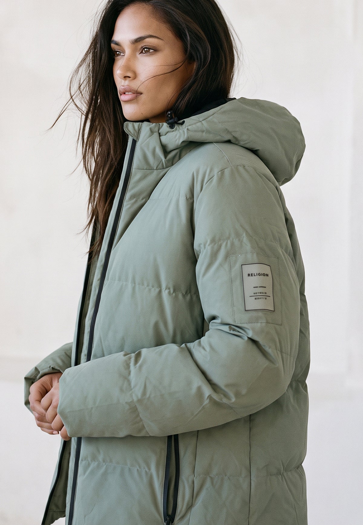 GREEN PERFORMANCE PUFFER JACKET