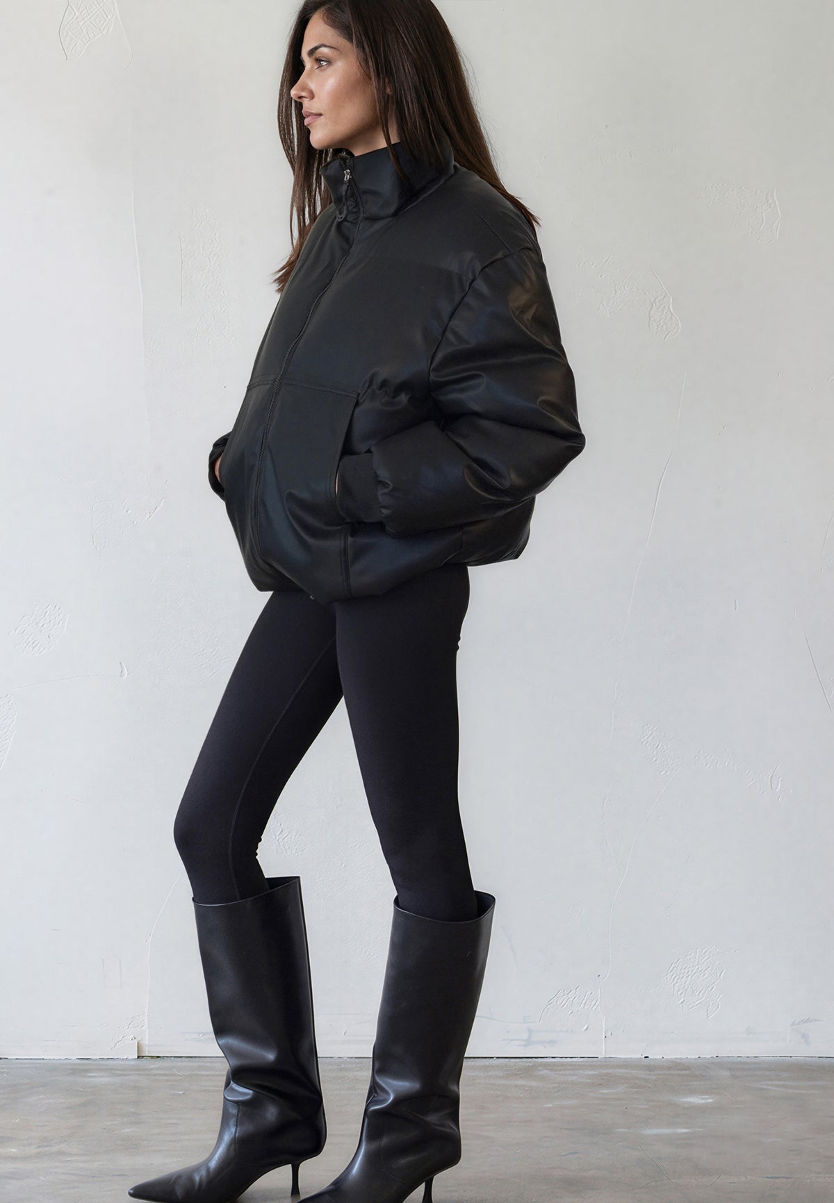 PU PUFFER JET BLACK
