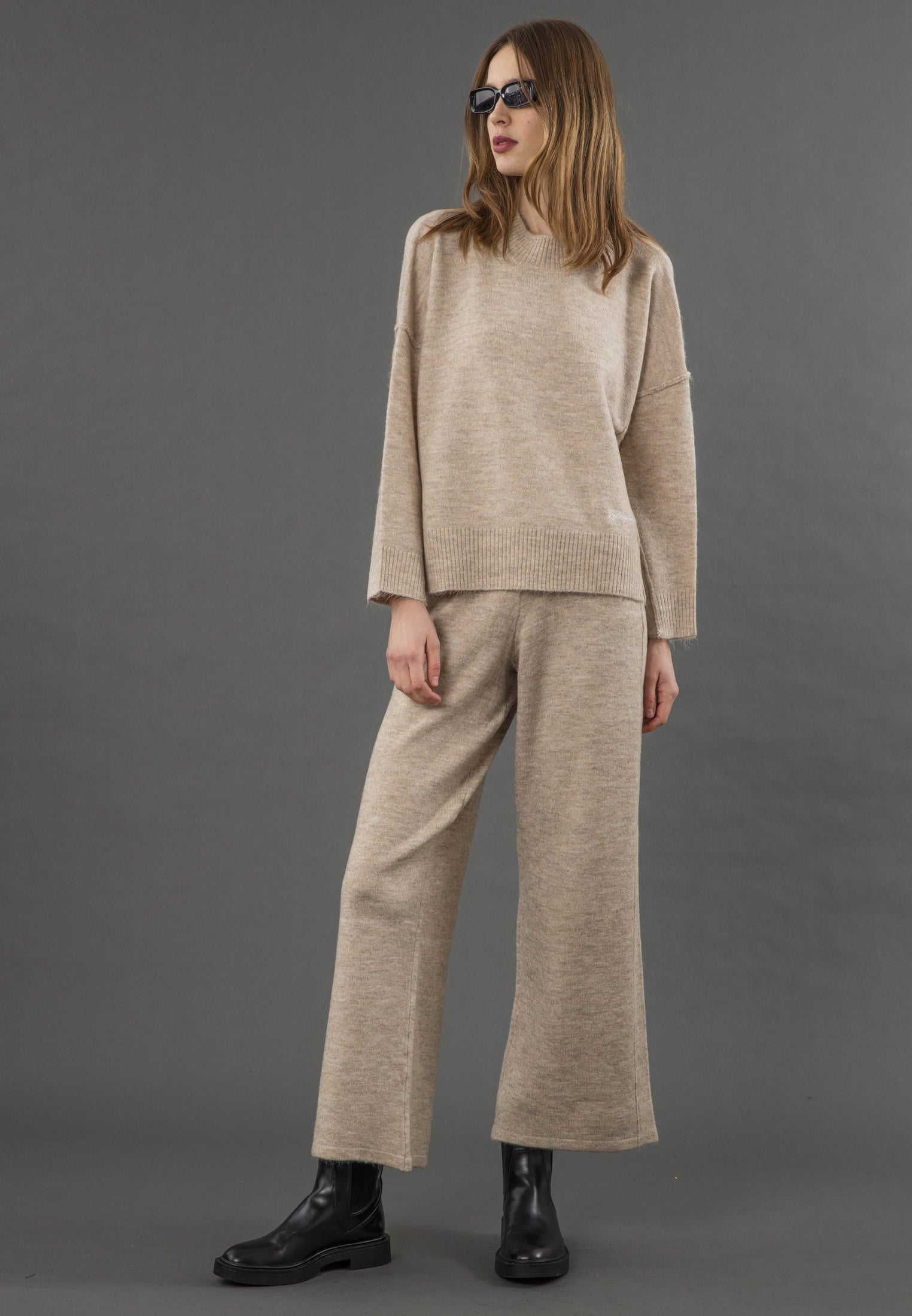 KNIT JUMPER BEIGE