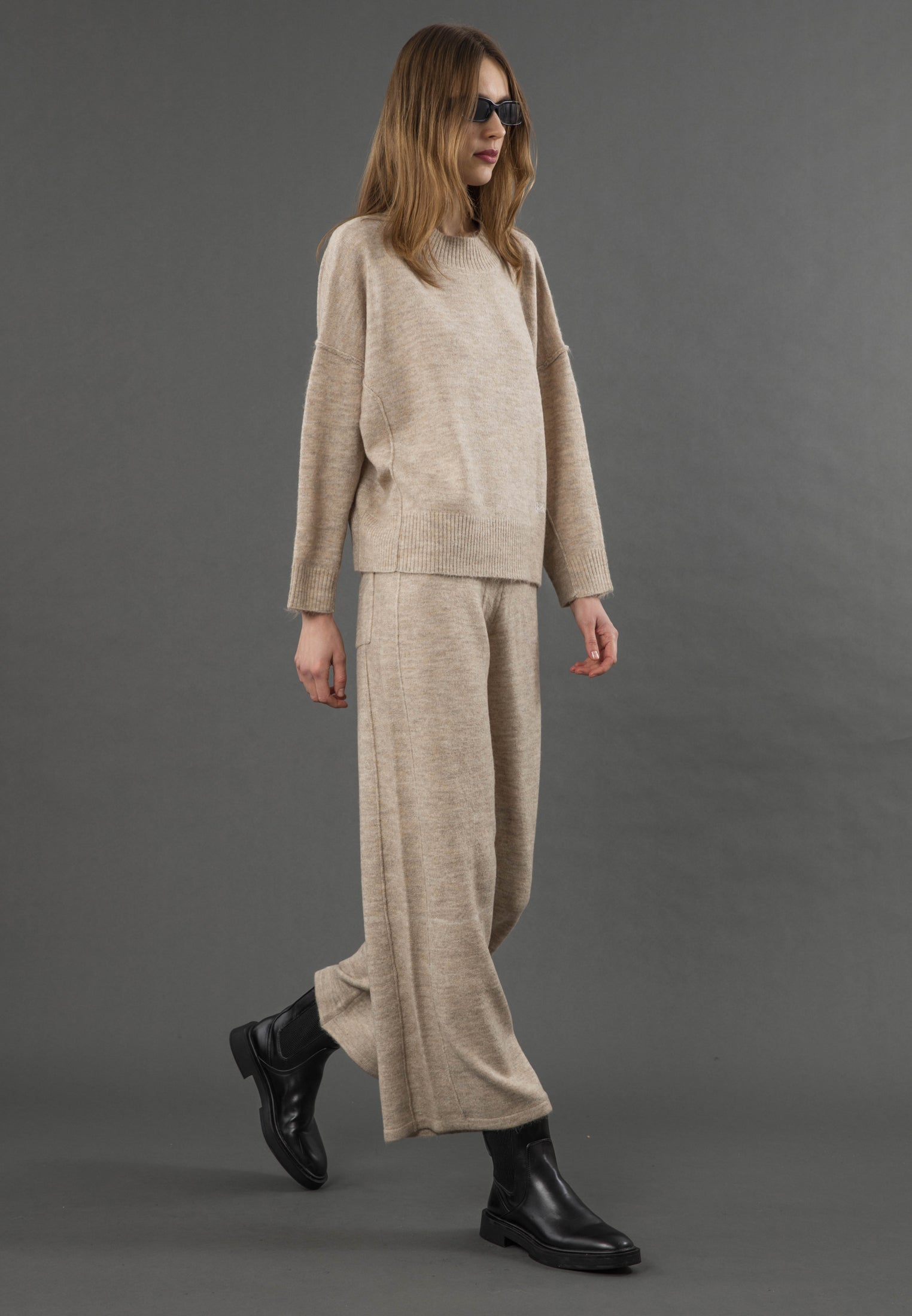 KNIT JUMPER BEIGE