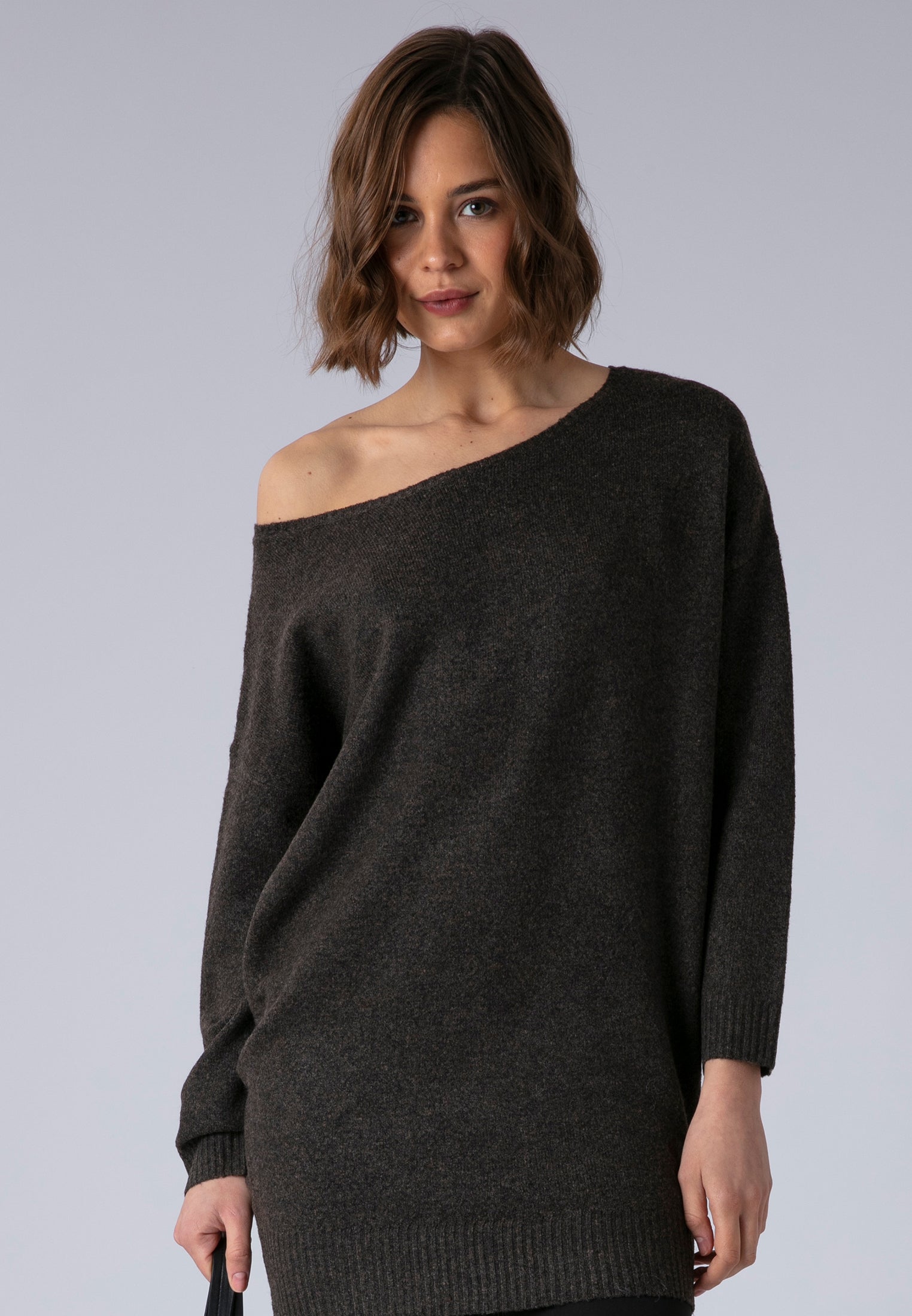 NEBULA DRESS DARK BROWN