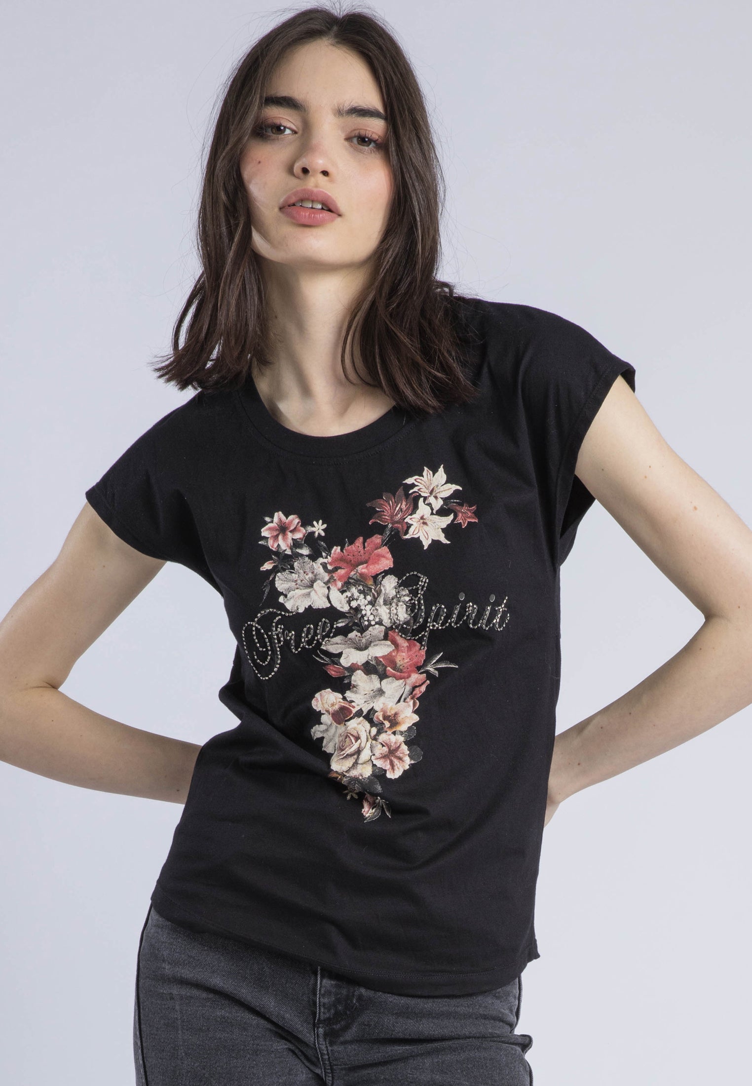 JILLIAN T-SHIRT BLACK FREE SPIRIT