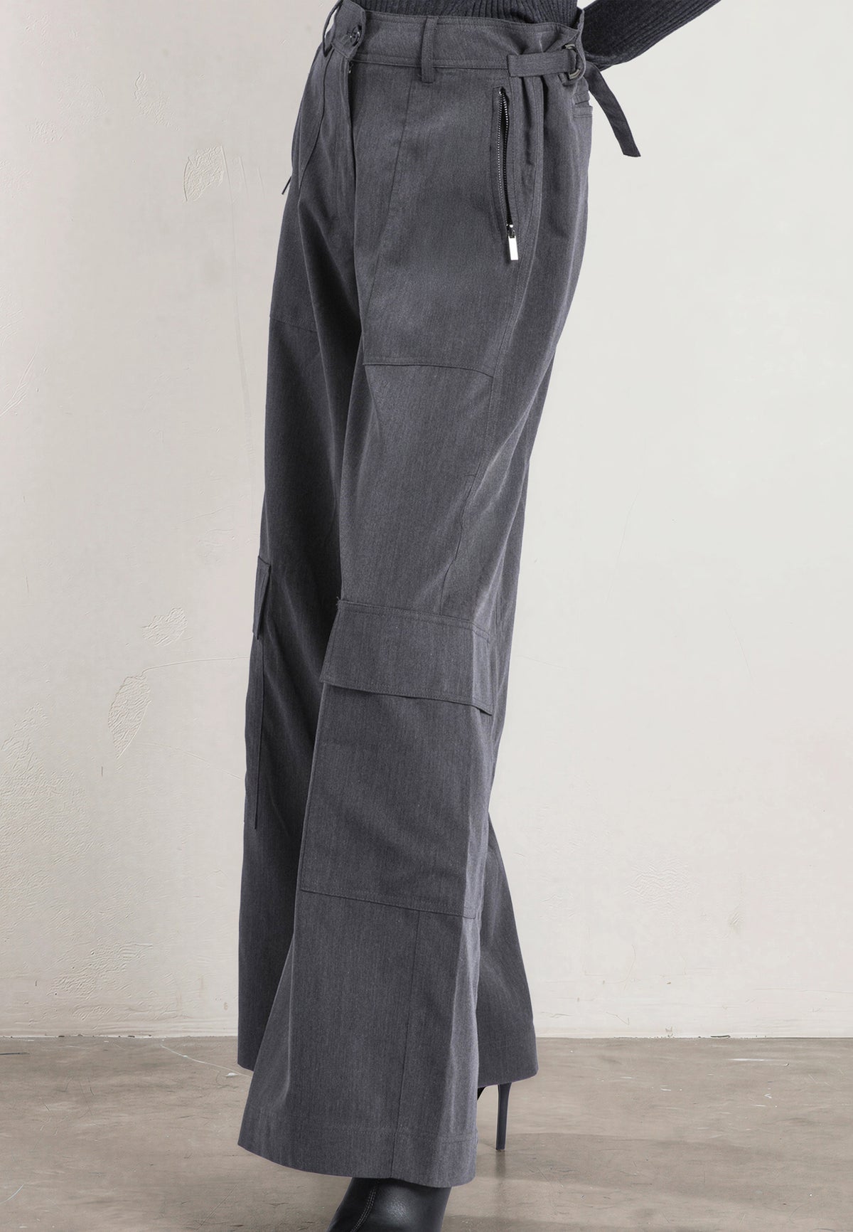 ADVANCE TROUSERS CHARCOAL