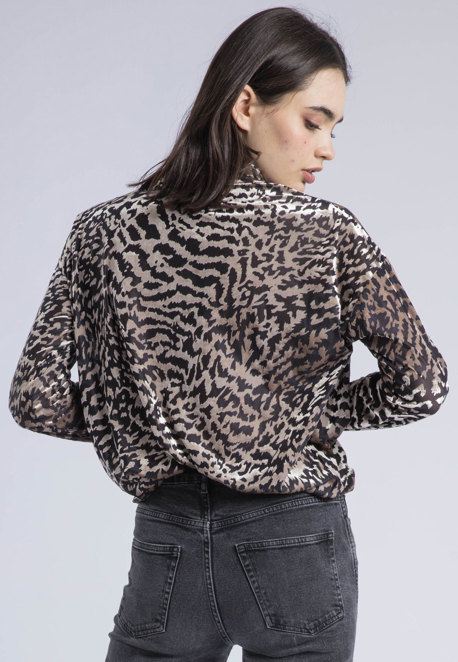 EMMY TURTLENECK SILVER ANIMAL