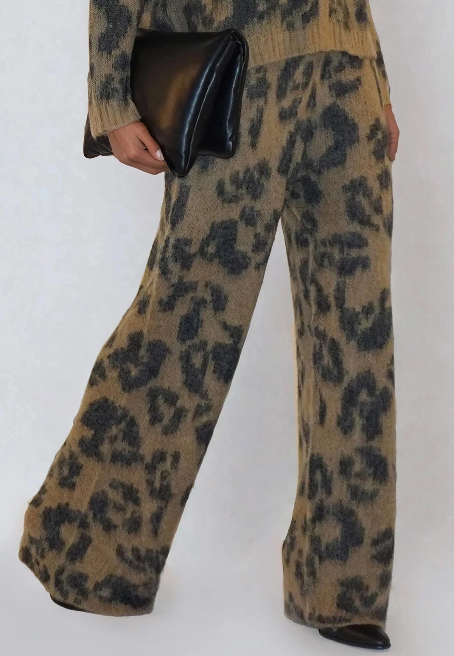 MAXIUMUM KNITTED PANTS CAMEL & BLACK MARL