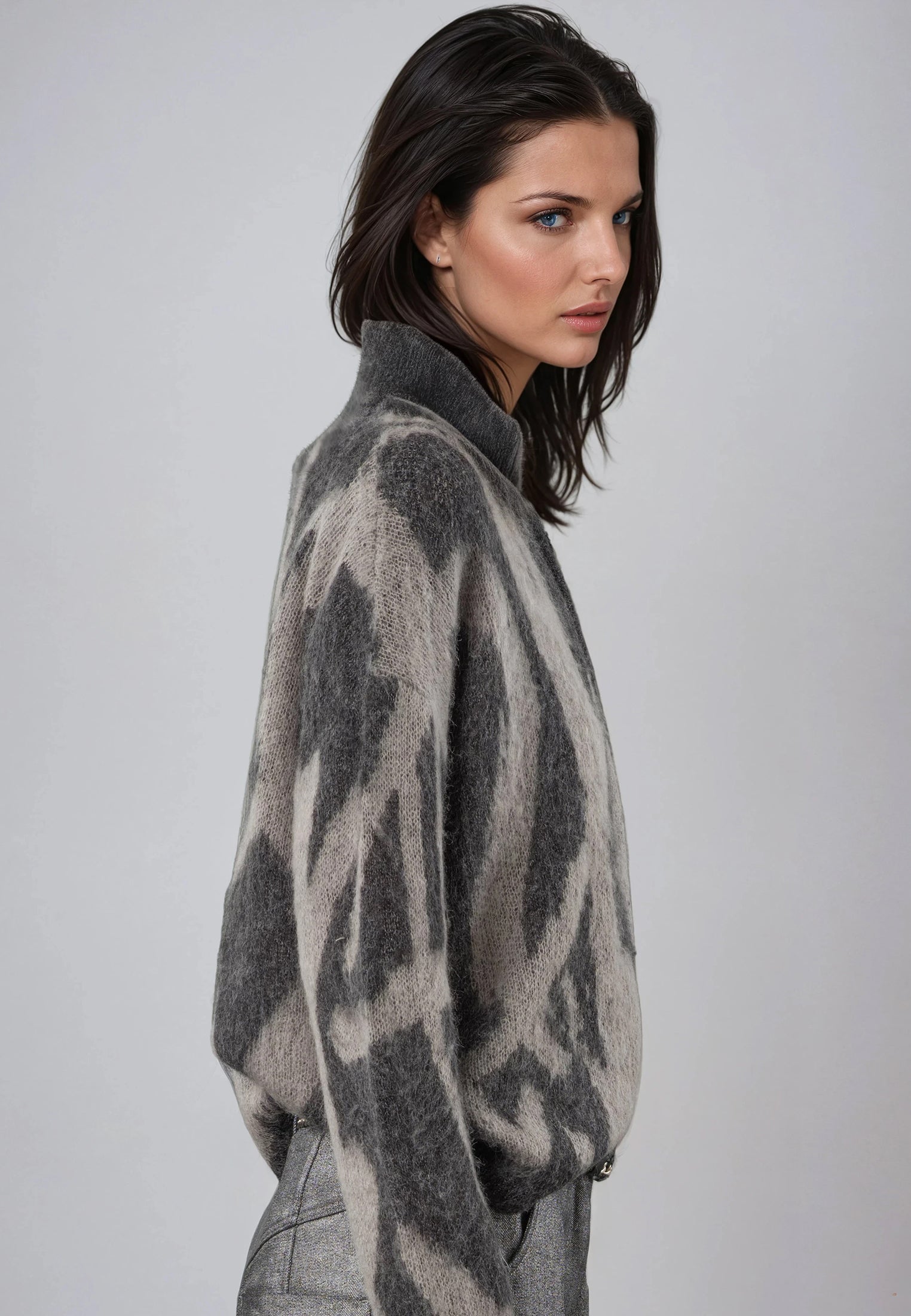 MAYA CARDIGAN CHARCOAL & TAUPE