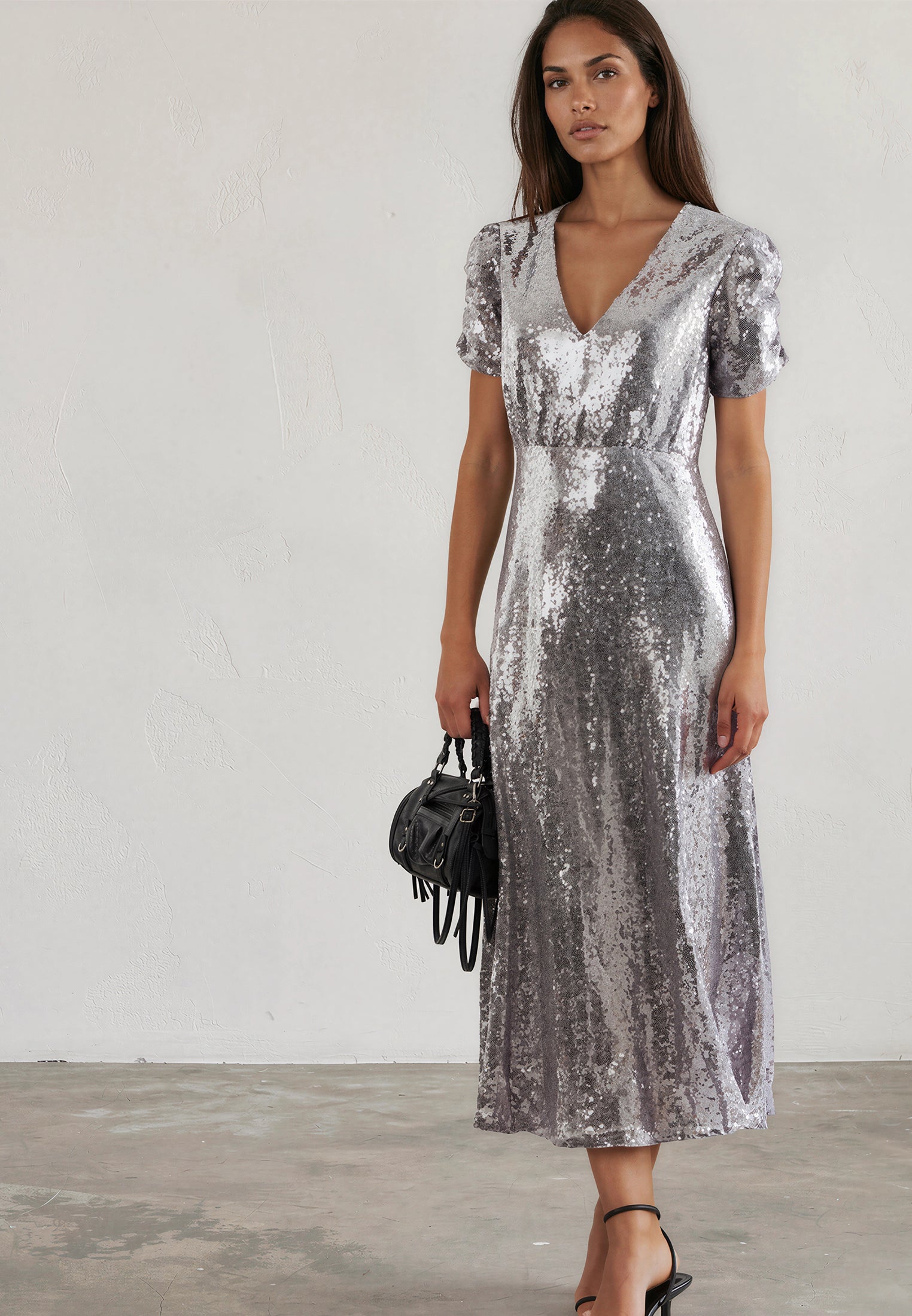 NAOMI DRESS SILVER SEQUIN