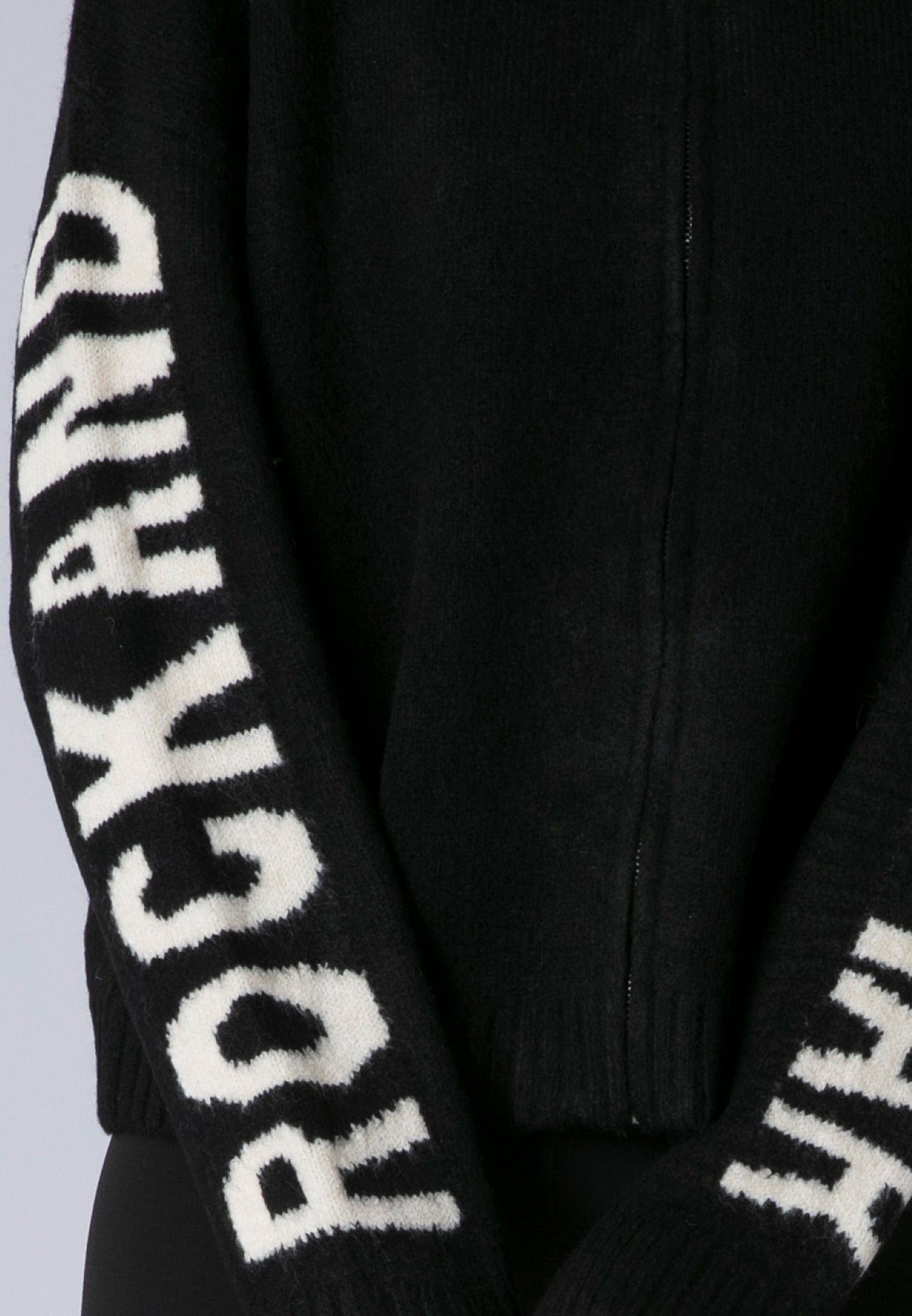 PHOEBE CARDIGAN BLACK & WHITE