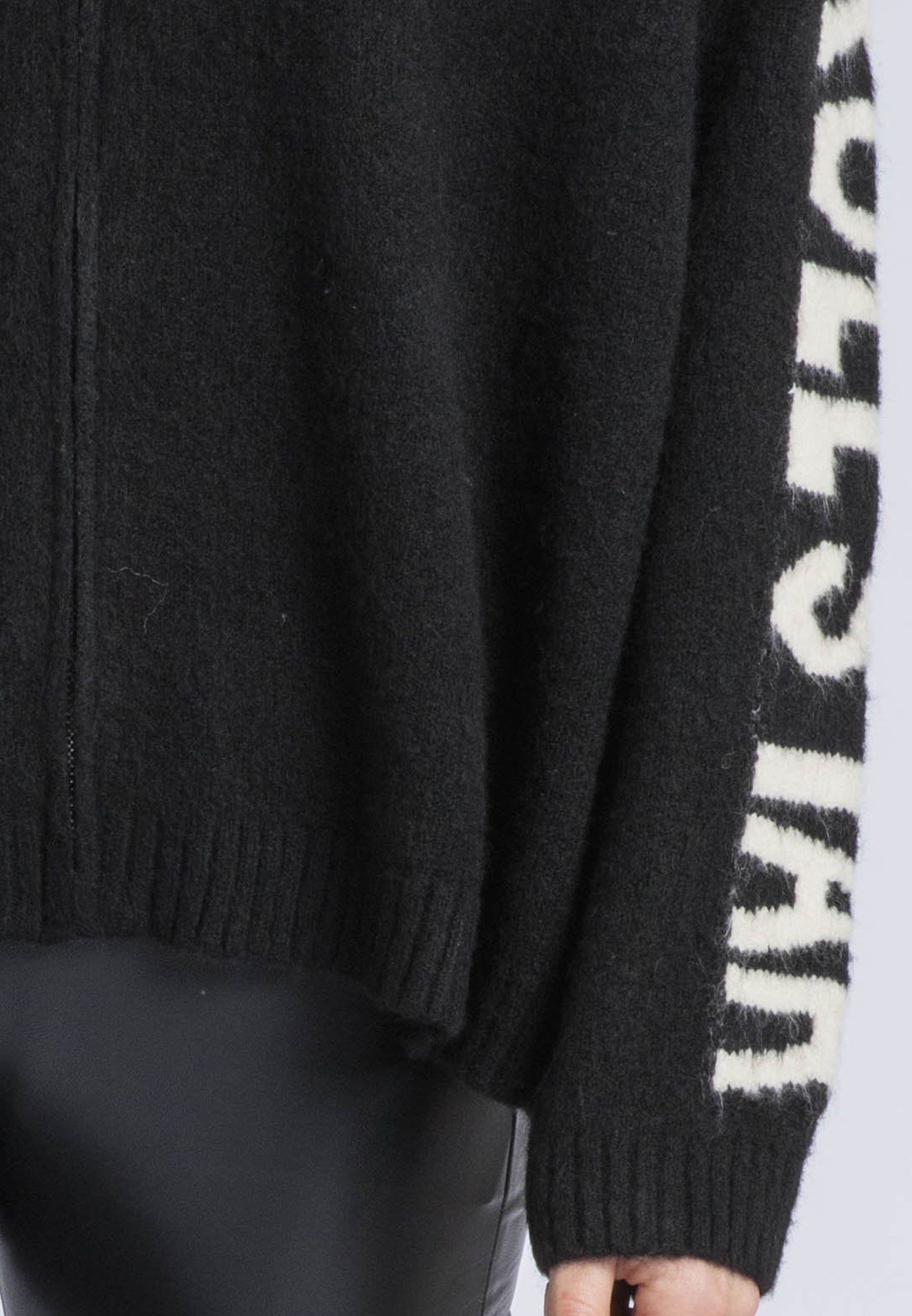 PHOEBE CARDIGAN BLACK & WHITE