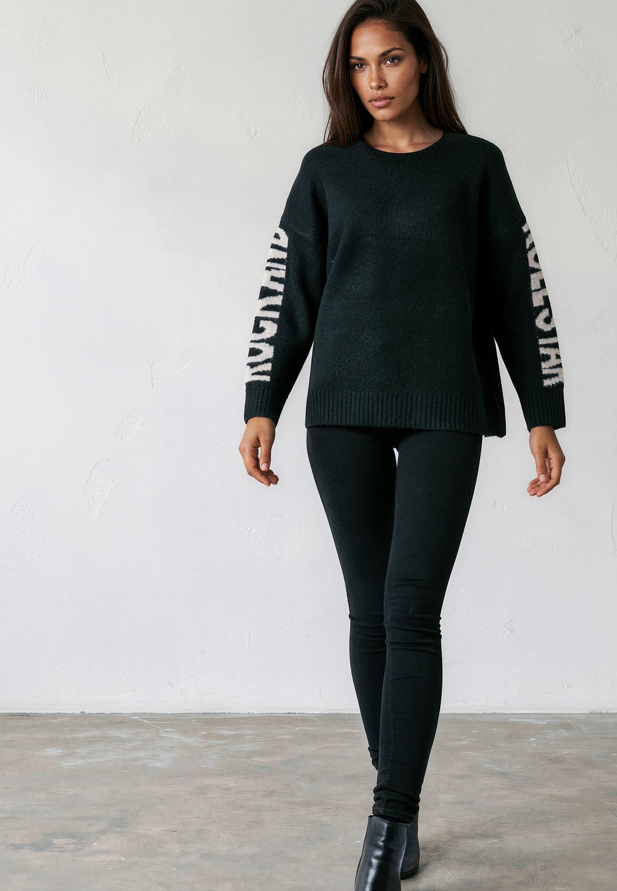 ROCK & ROLL JUMPER BLACK