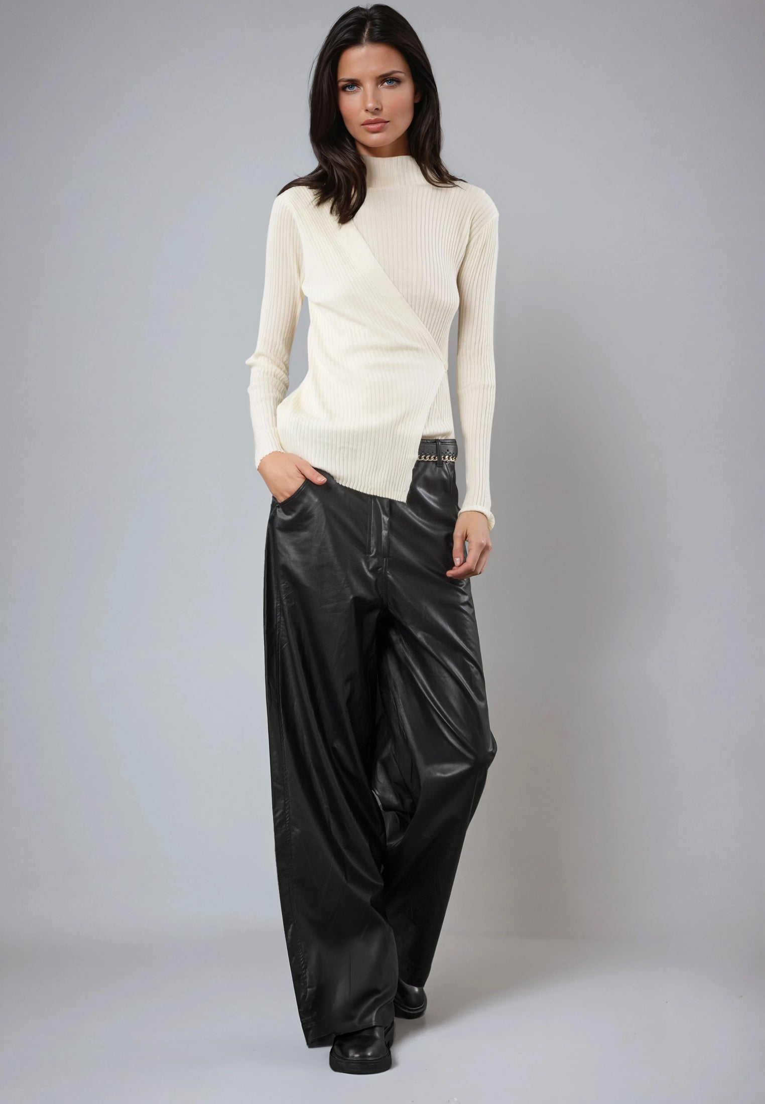 SERENA JUMPER OFF WHITE