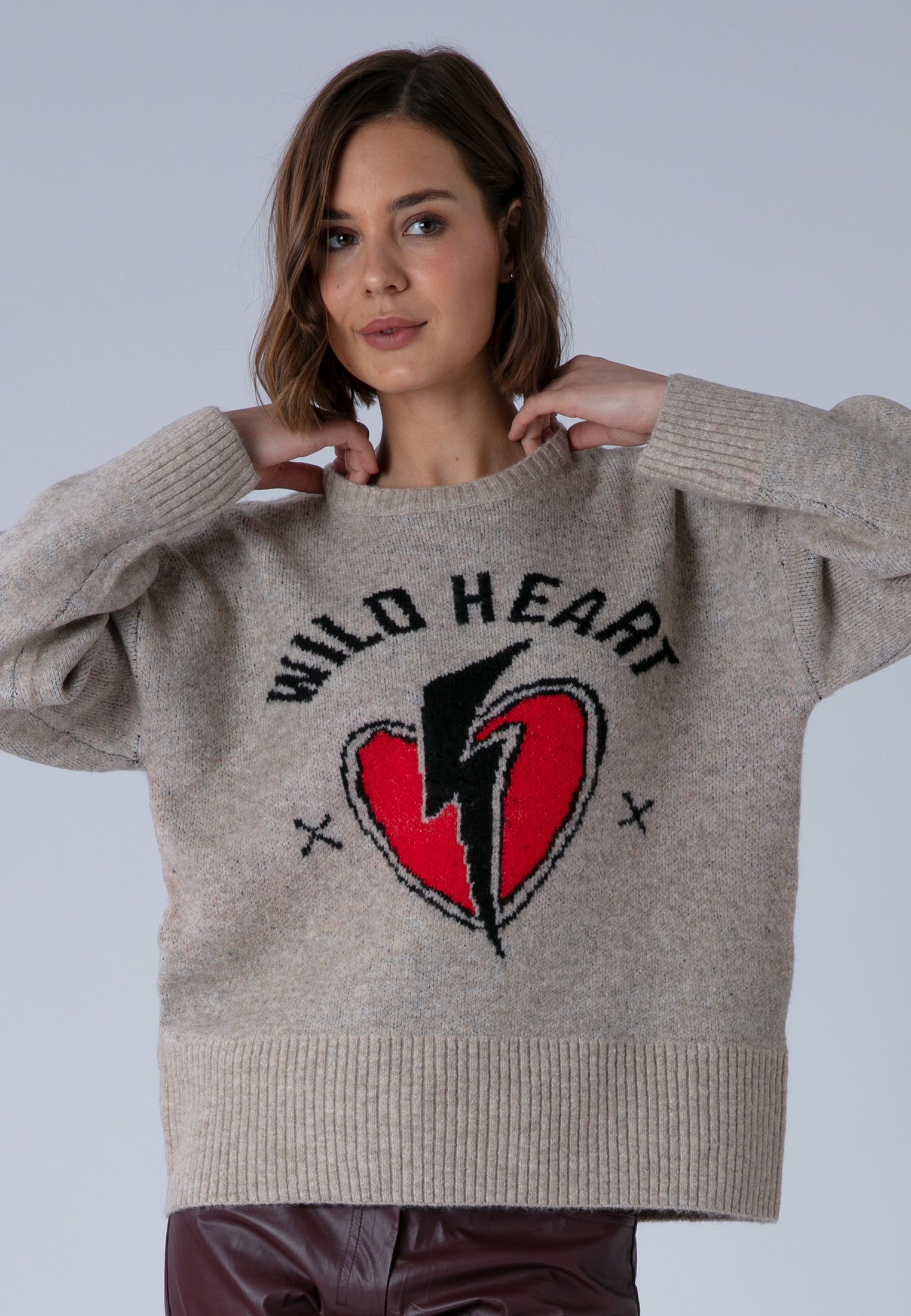 WILD HEART JUMPER BEIGE