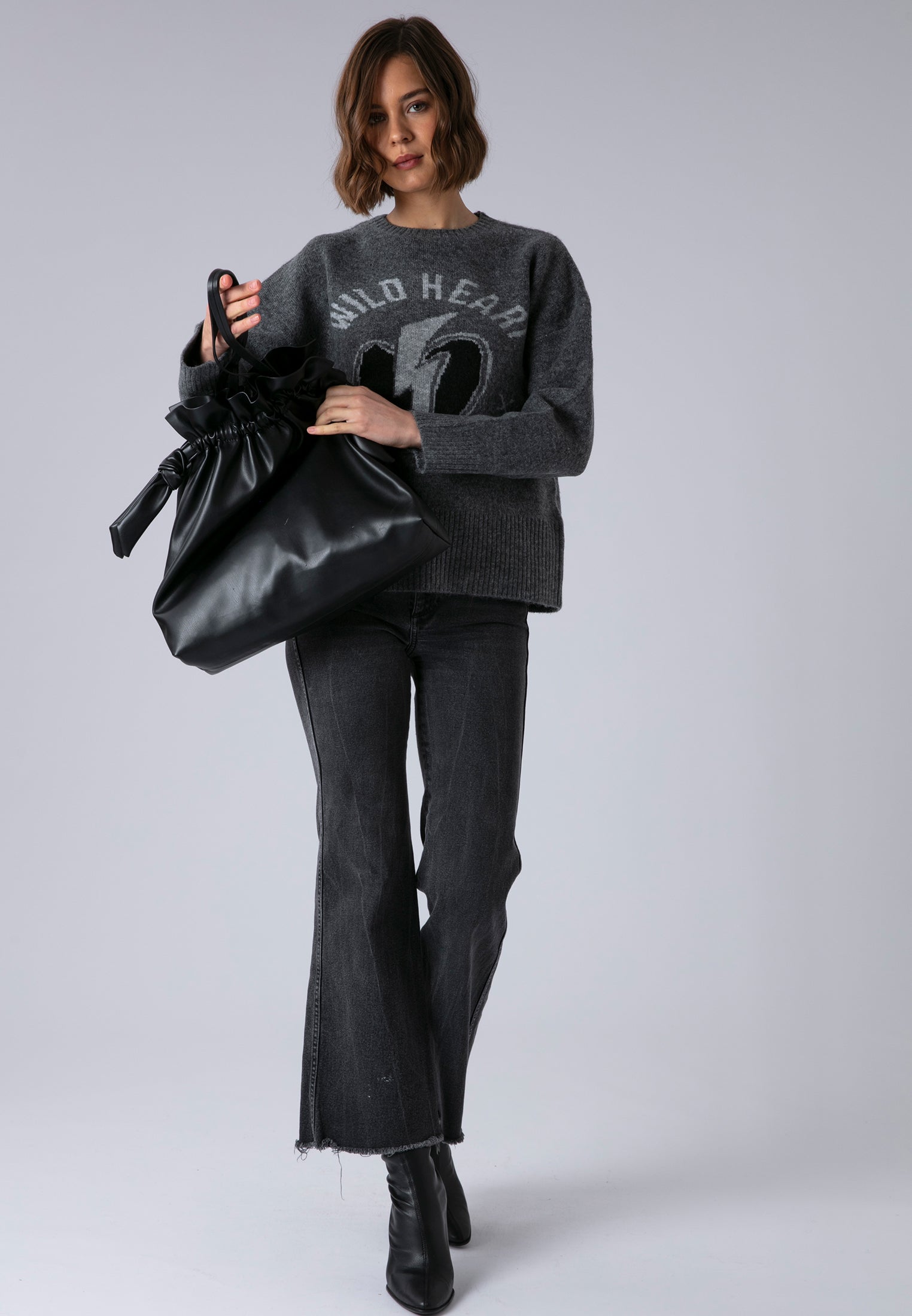 WILD HEART JUMPER CHARCOAL