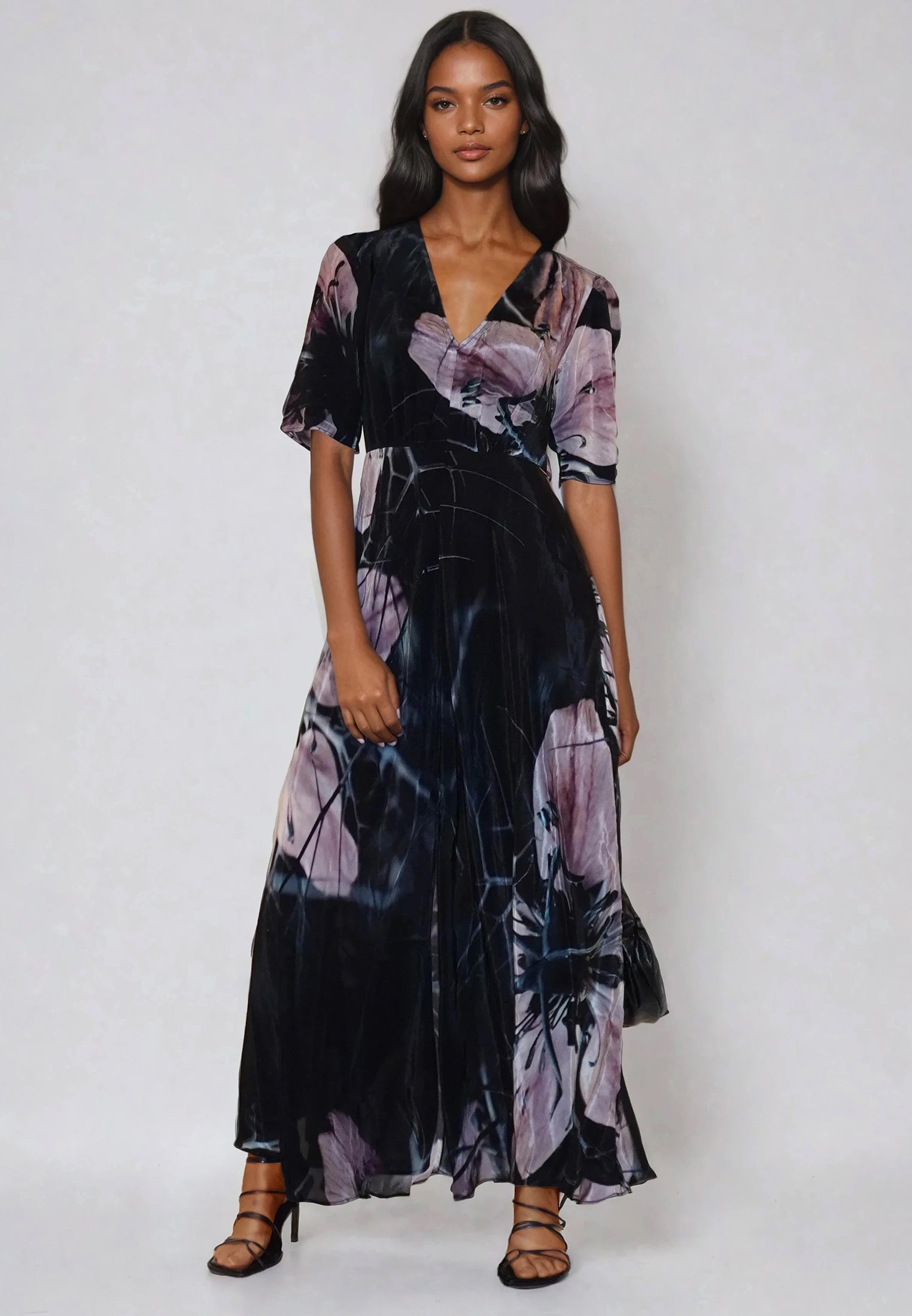 FLORENCE TEA DRESS WHISPER