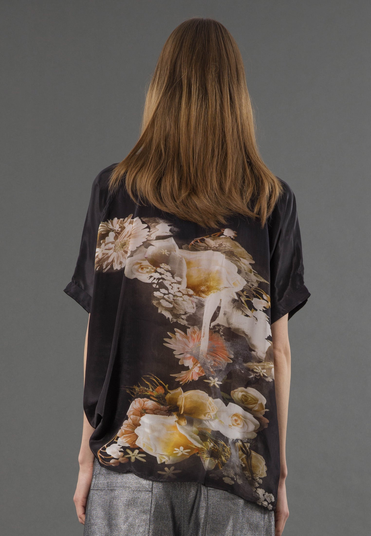 LOLA TOP FALLEN NEUTRAL