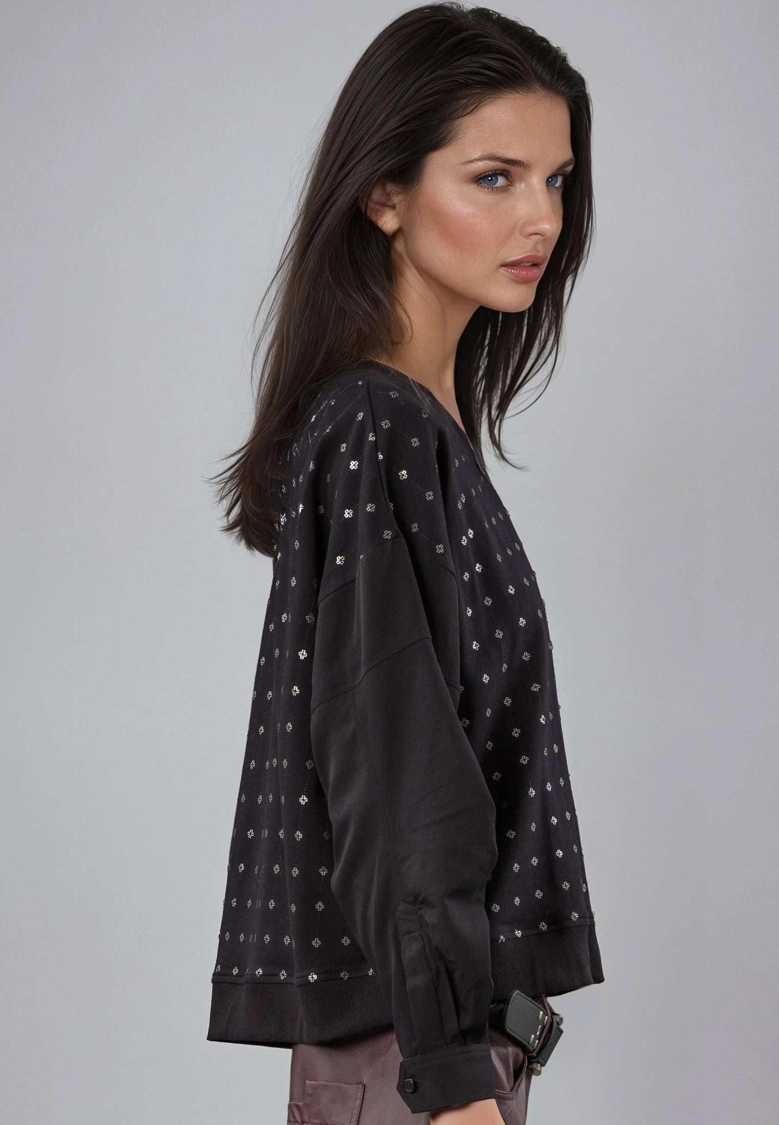 MILA JUMPER BLACK WITH BEADING