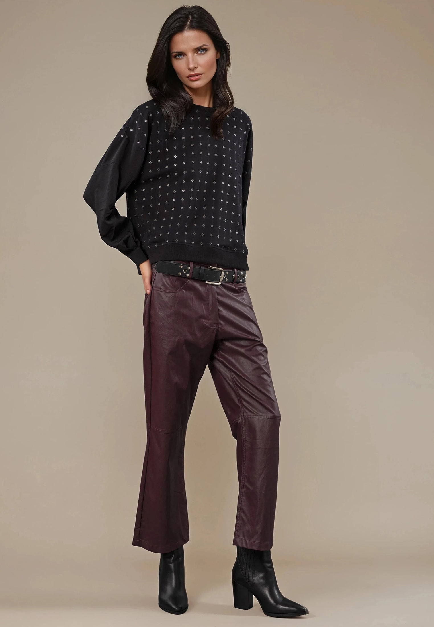 MILA JUMPER BLACK WITH BEADING