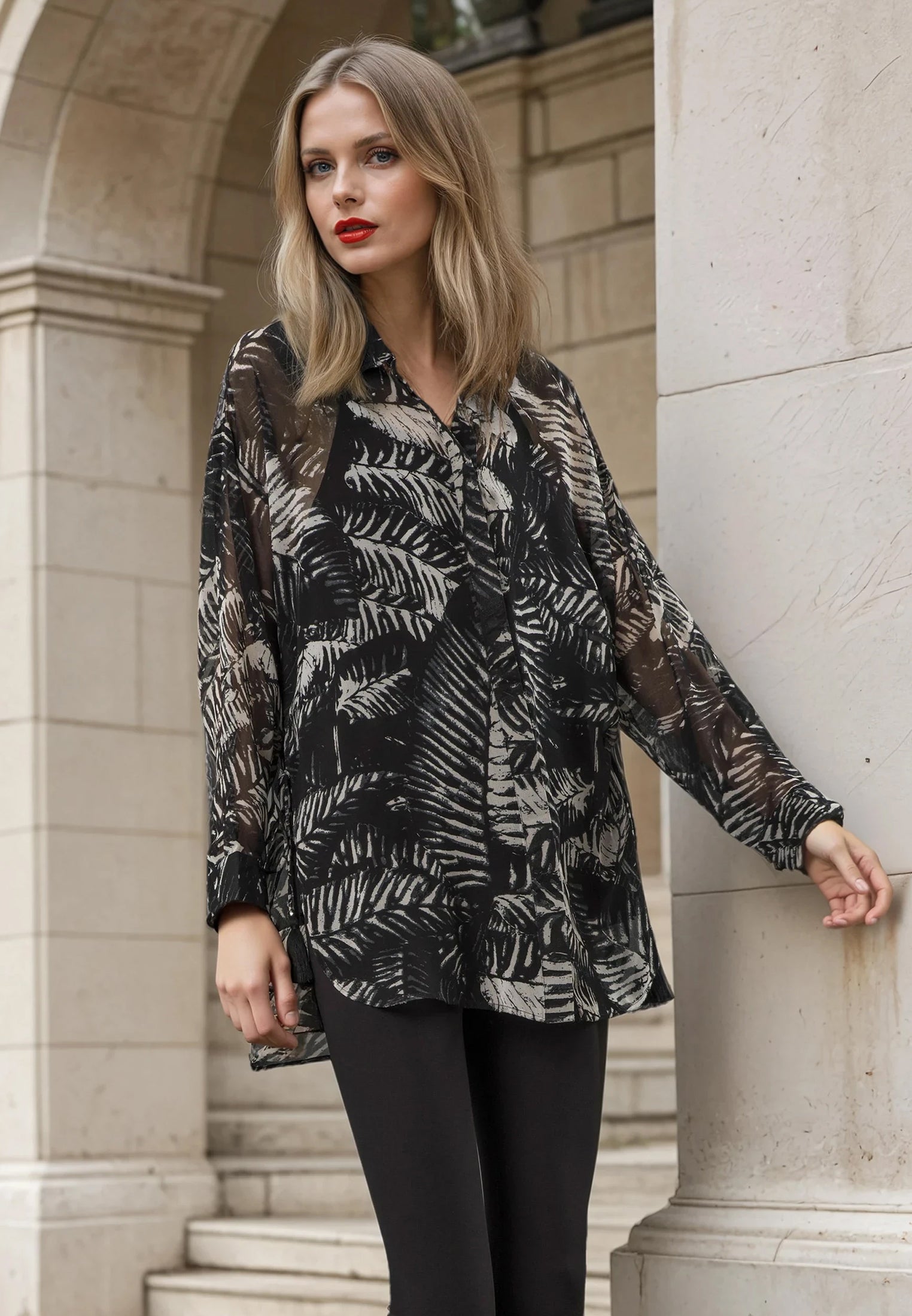 ZOE SHIRT VAMP BLACK & WHITE