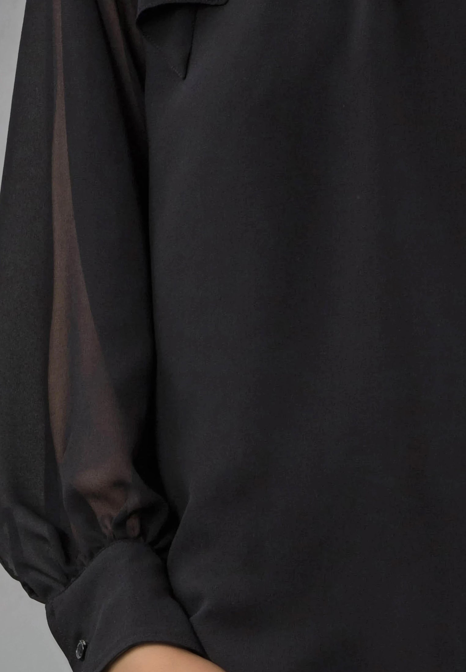 MIA TOP BLACK