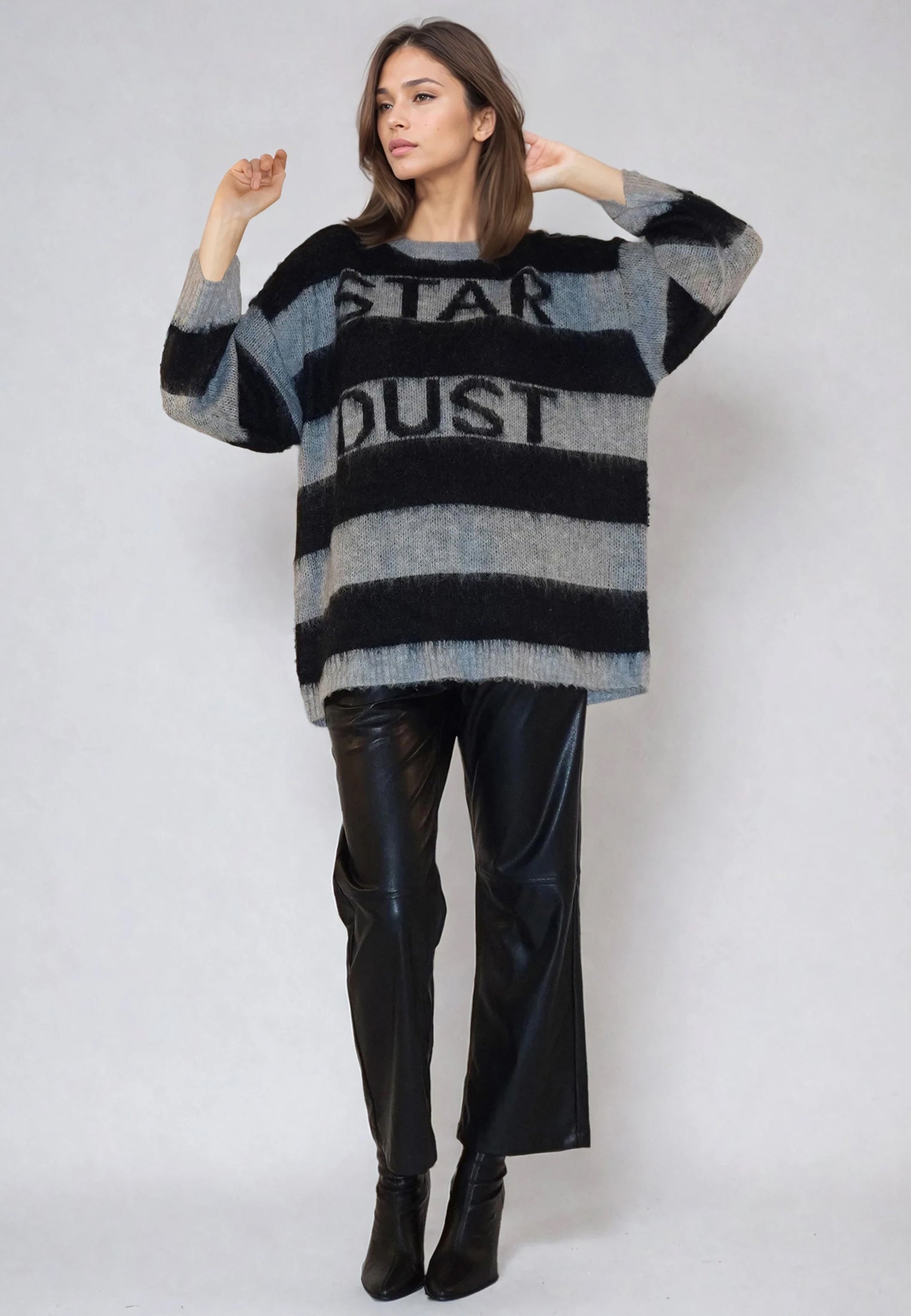 NANCY JUMPER BLACK & WHITE