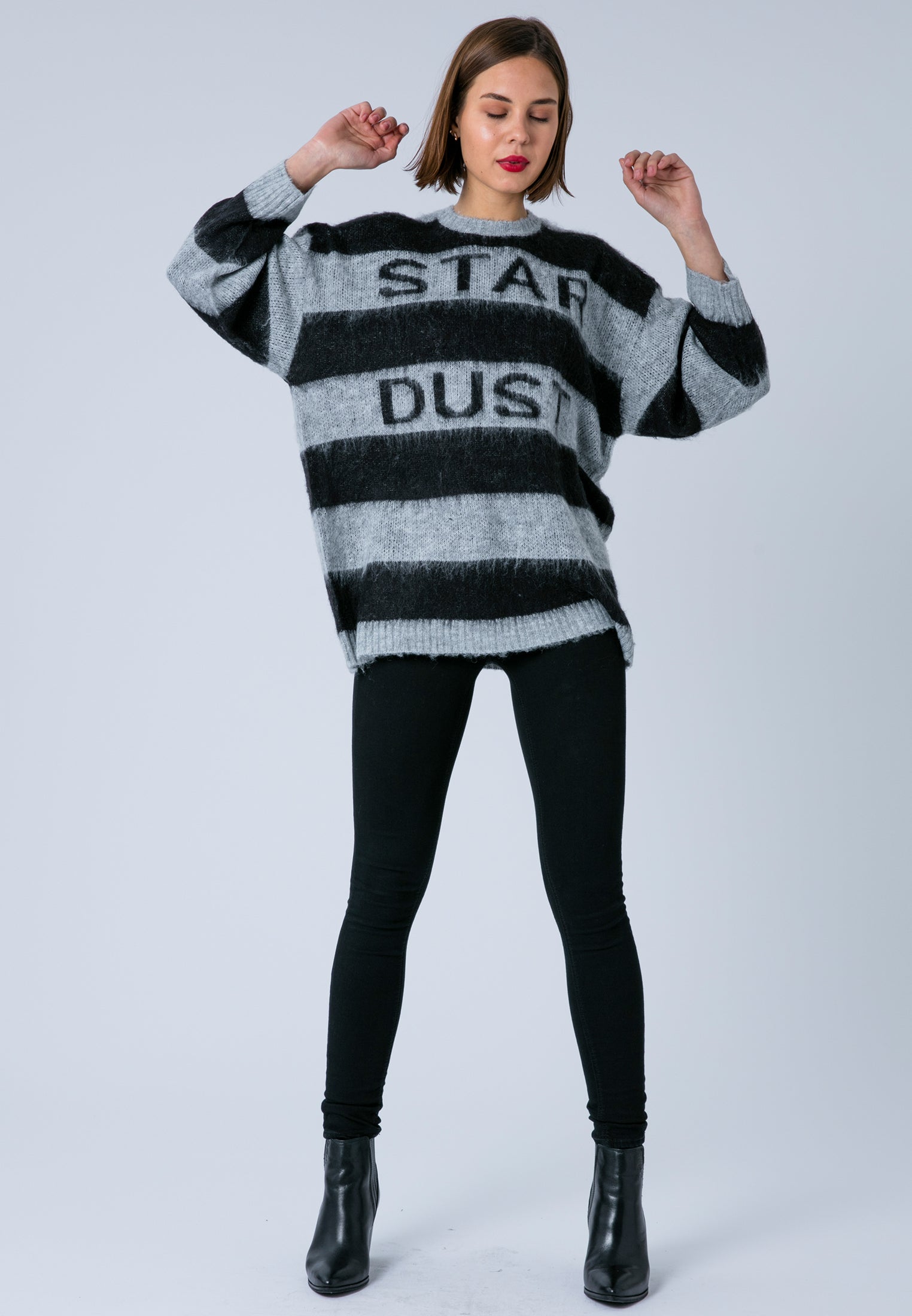 NANCY JUMPER BLACK & WHITE