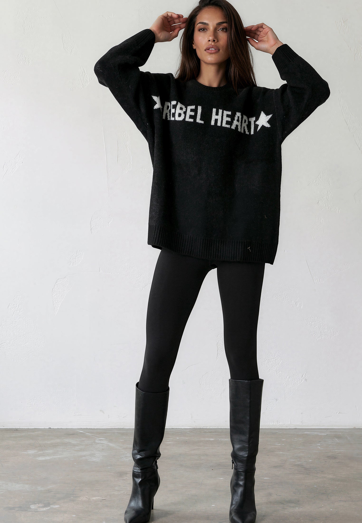 REBEL HEART JUMPER BLACK & WHITE