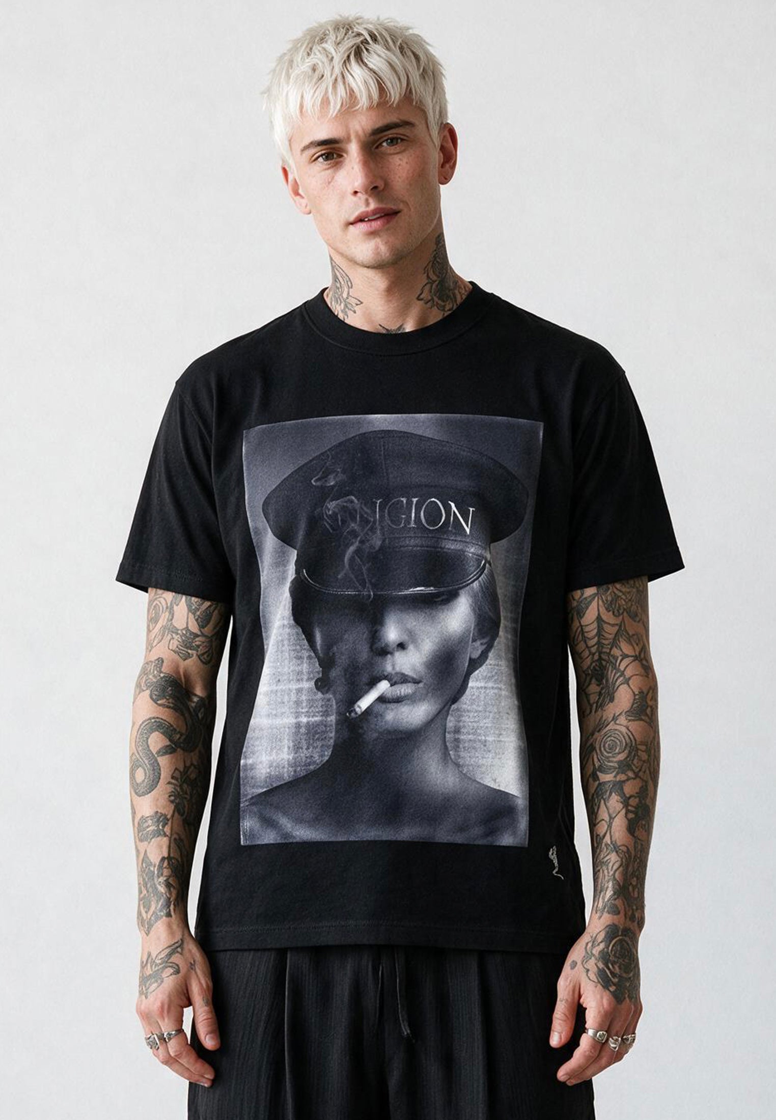 CAPTAIN T-SHIRT JET BLACK