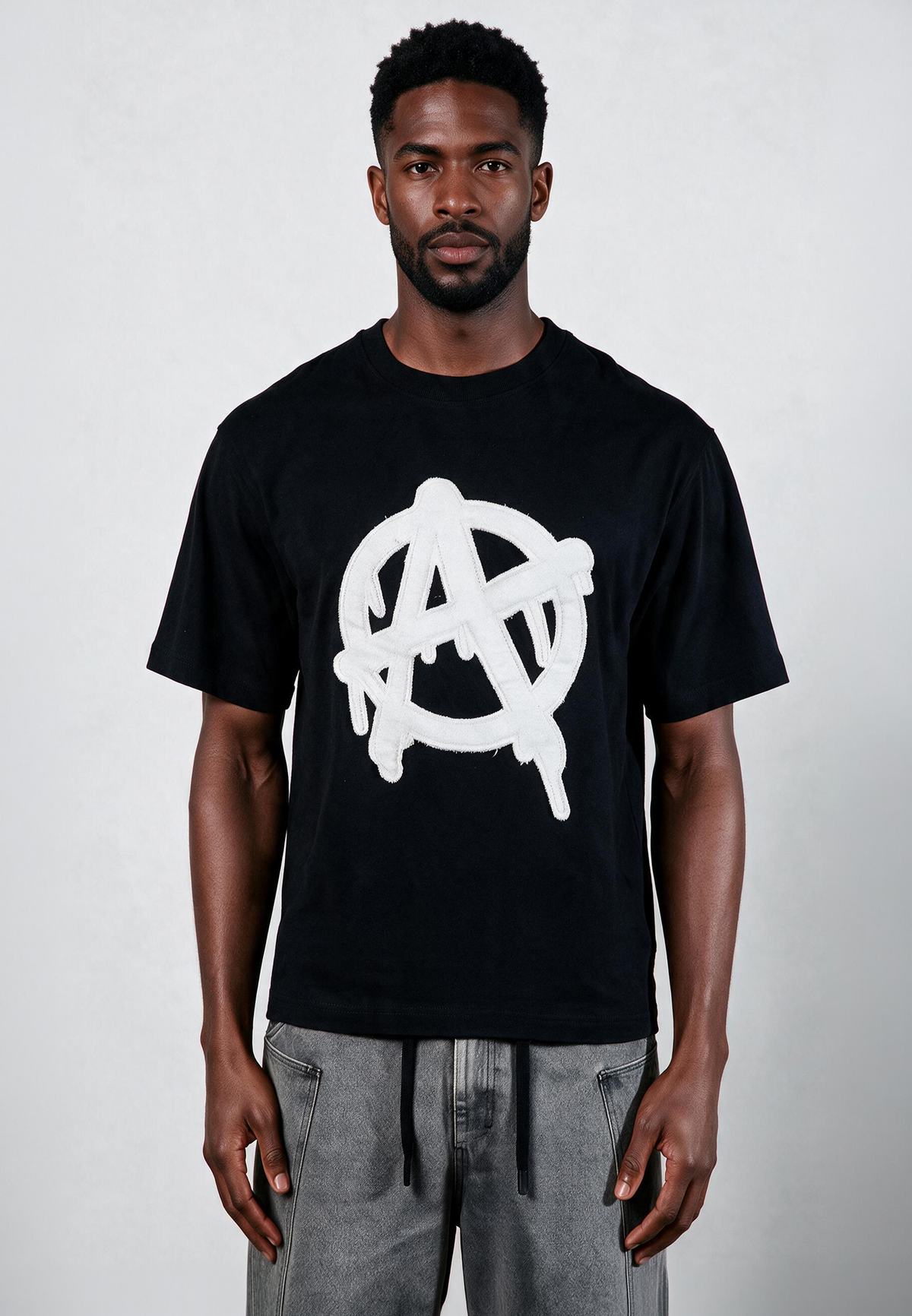 ANARCHY APPLIQUE T-SHIRT BLACK & OFF WHITE
