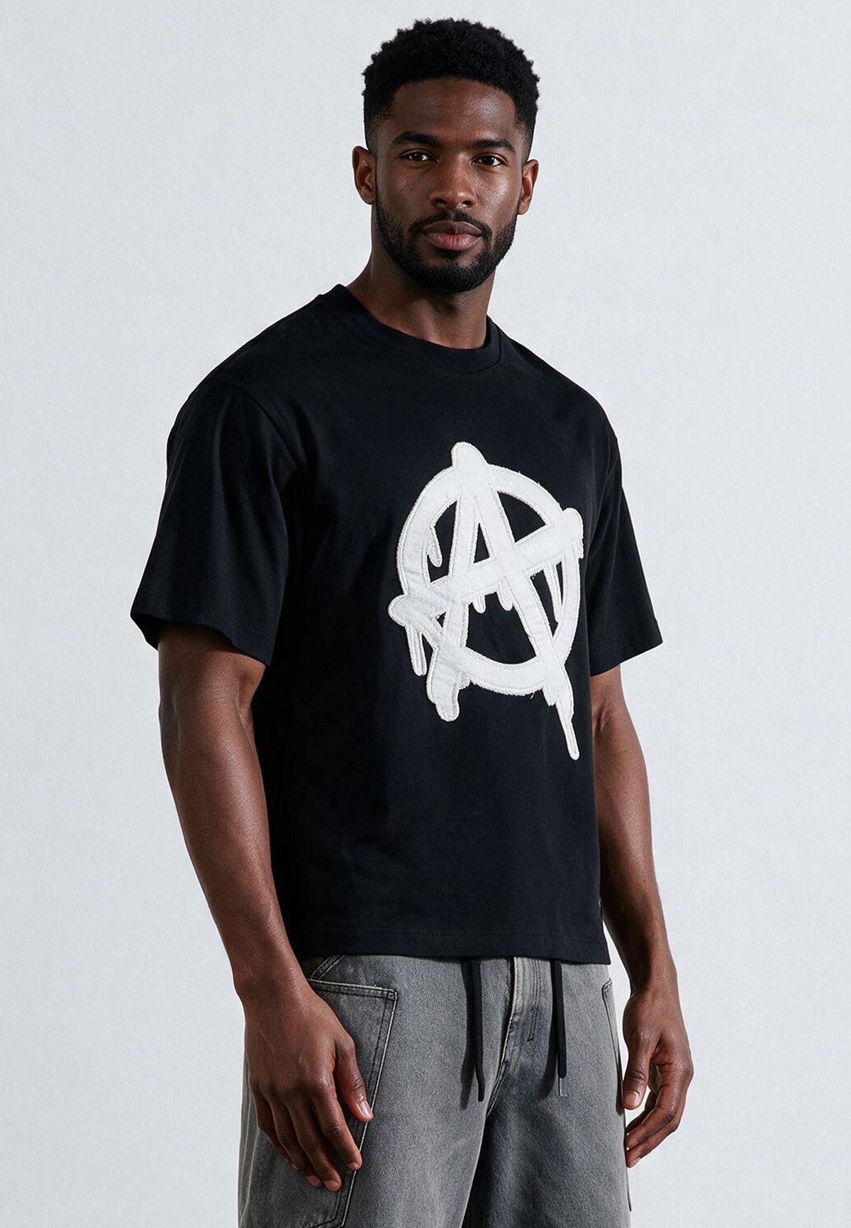 ANARCHY APPLIQUE T-SHIRT BLACK & OFF WHITE