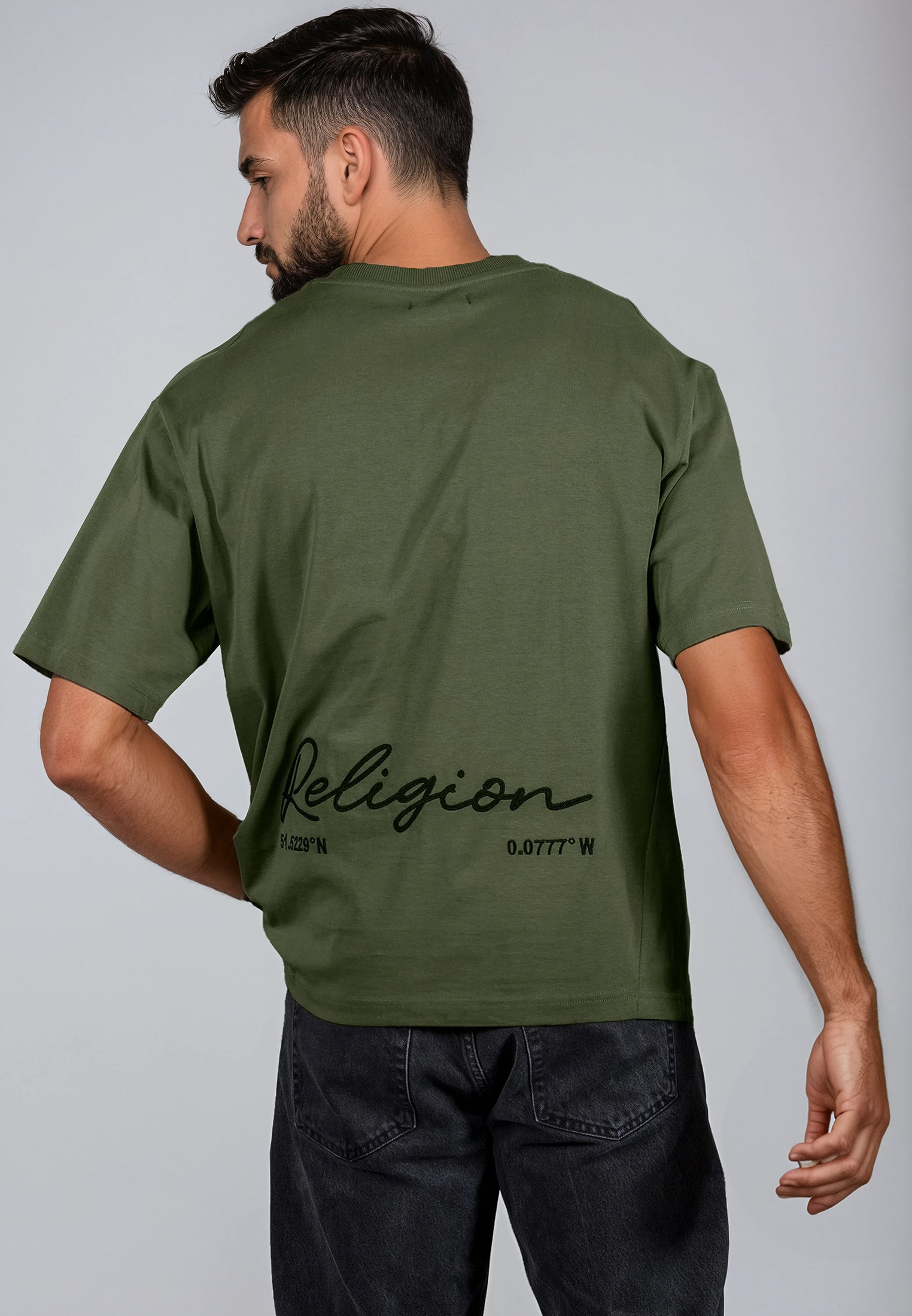 OVERSIZED HEAVY EMBRO T-SHIRT ARMY GREEN