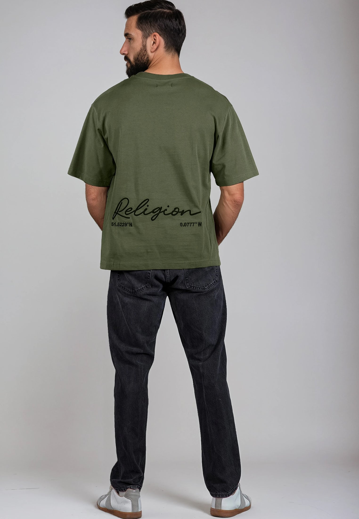OVERSIZED HEAVY EMBRO T-SHIRT ARMY GREEN