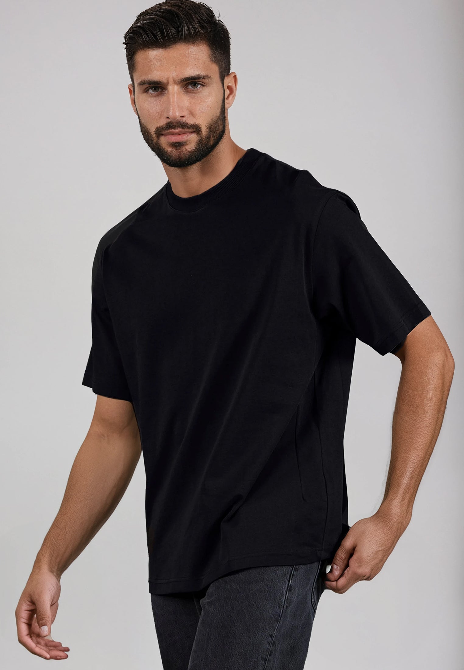 OVERSIZED HEAVY EMBRO T-SHIRT JET BLACK