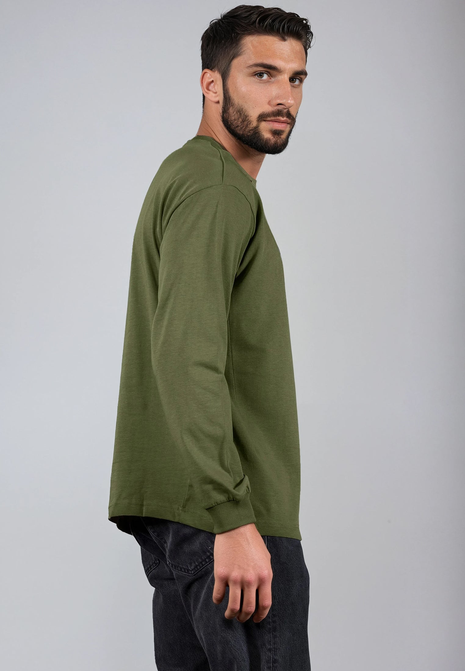 HEAVYWEIGHT LS POCKET T-SHIRT ARMY GREEN