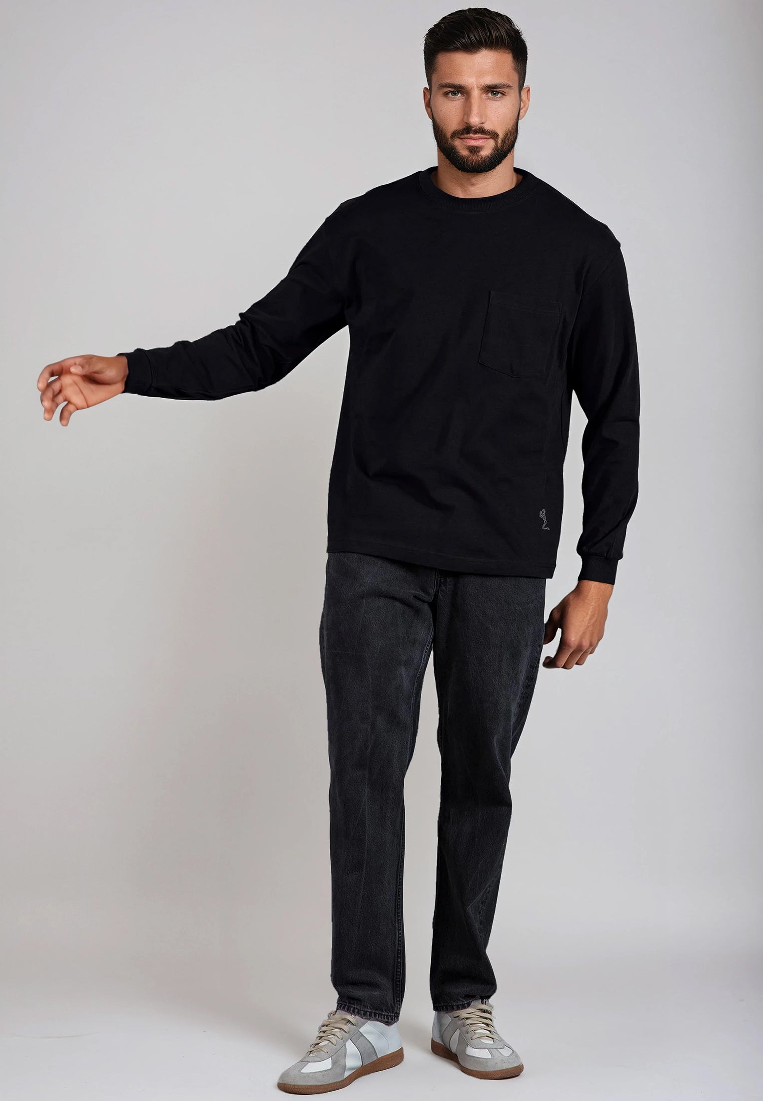 HEAVYWEIGHT LS POCKET T-SHIRT JET BLACK