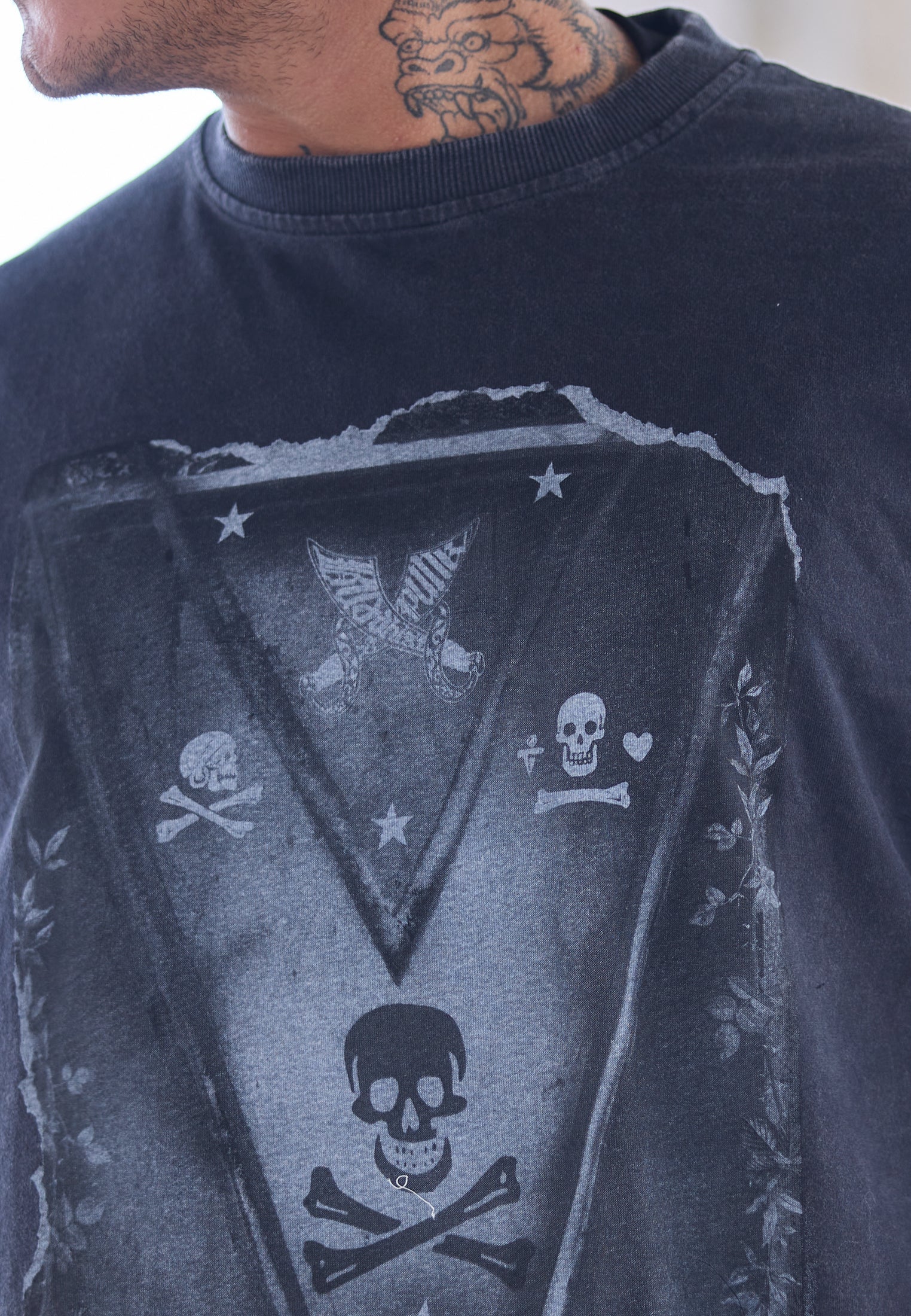 BP PLAYING CARD T-SHIRT VINTAGE BLACK