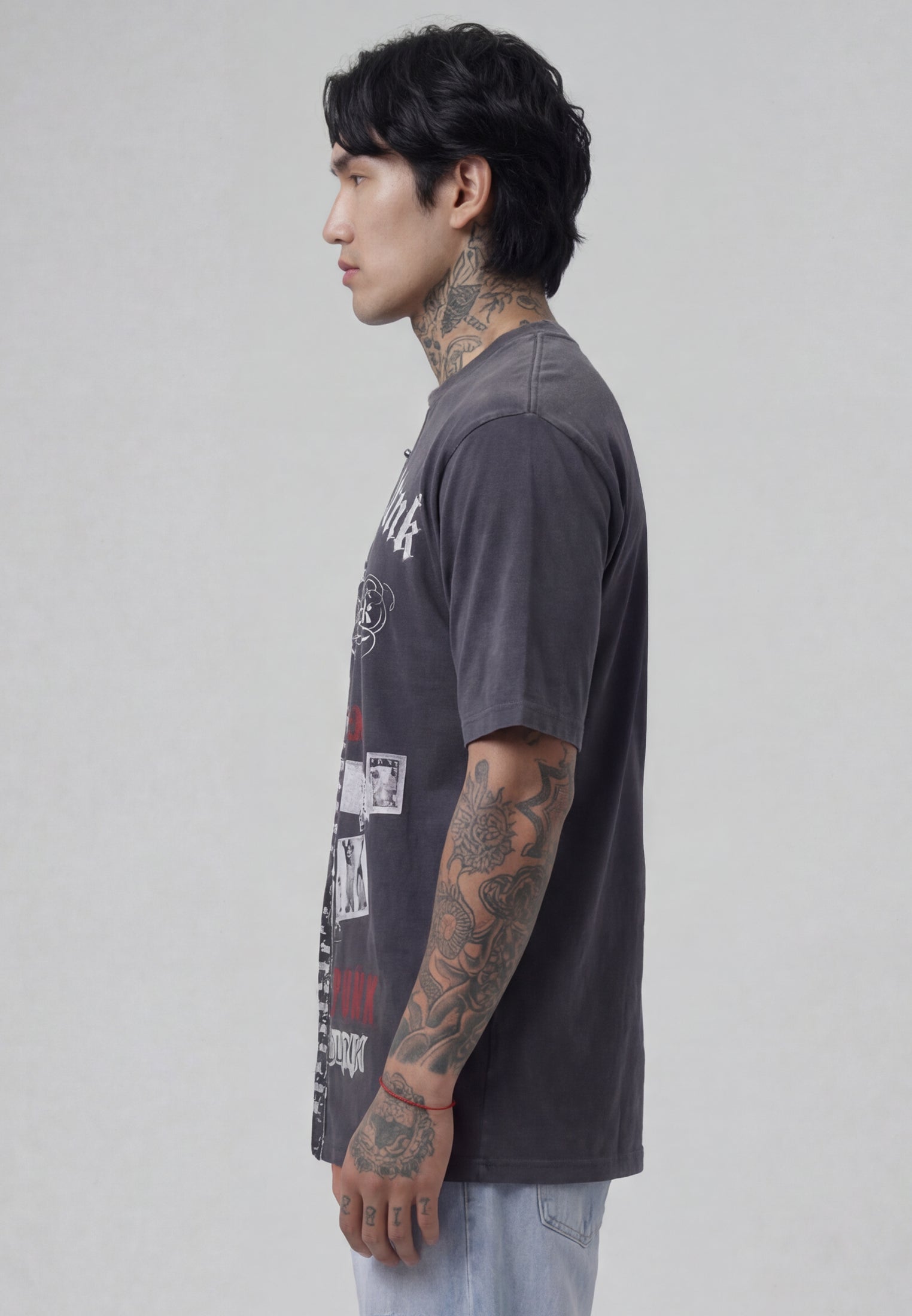 PRINTED PANEL CUT THROUGH T-SHIRT VINTAGE BLACK